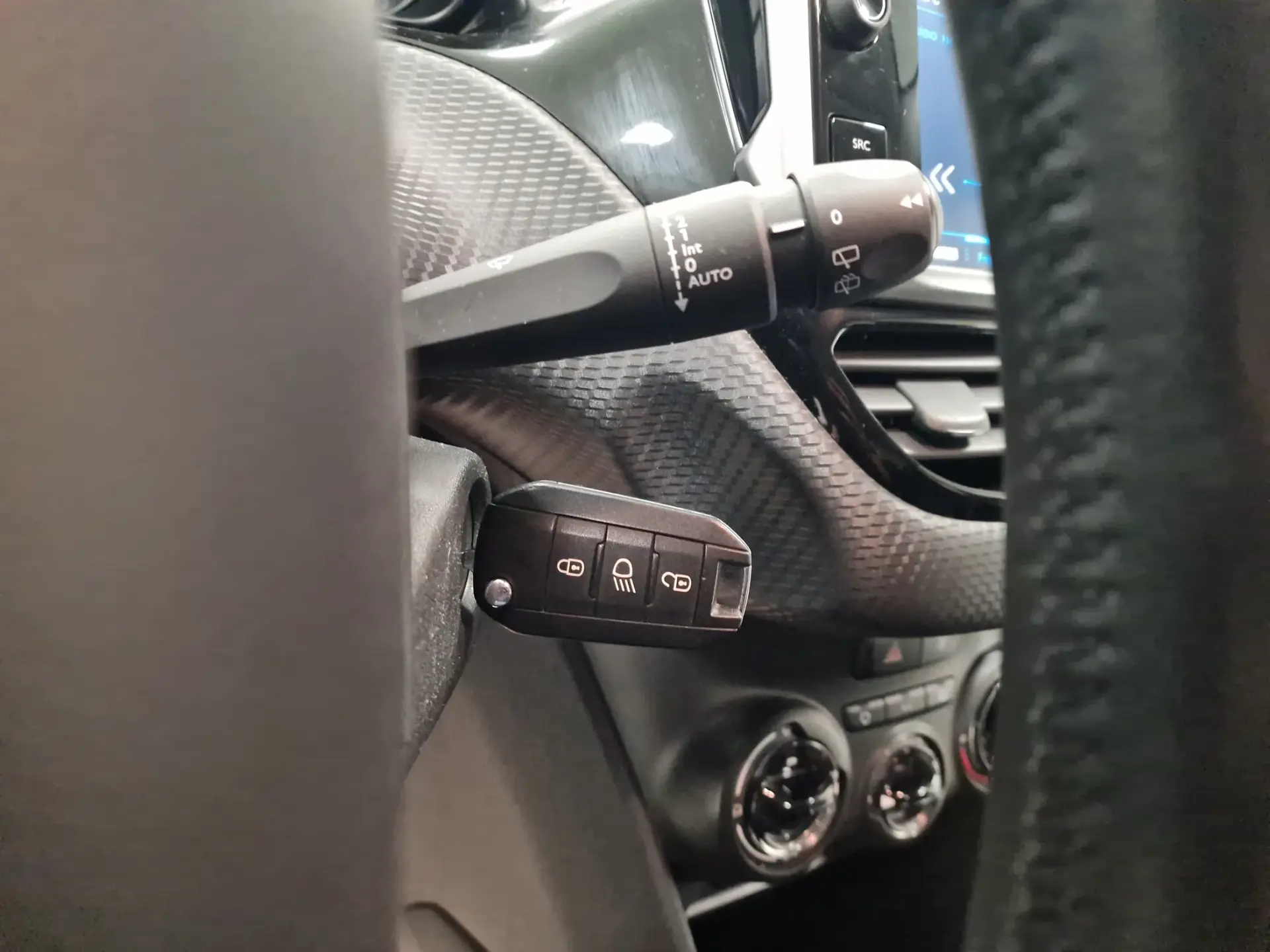 Peugeot 208 1.6 BlueHDi Style 78