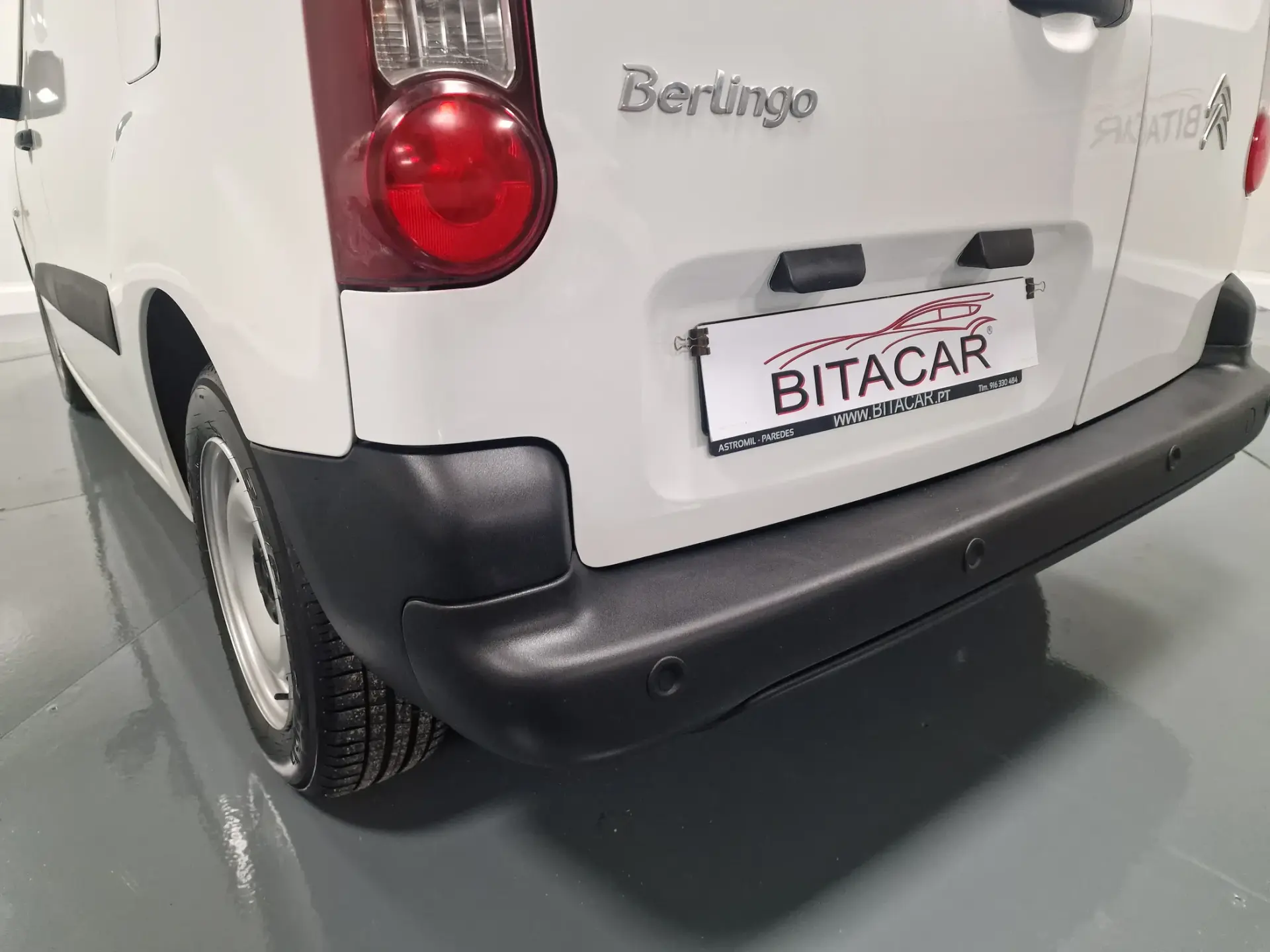Citroen Berlingo 1.6 BLUEHDI IVA DEDUTIVEL APENAS 15.000KMS 16