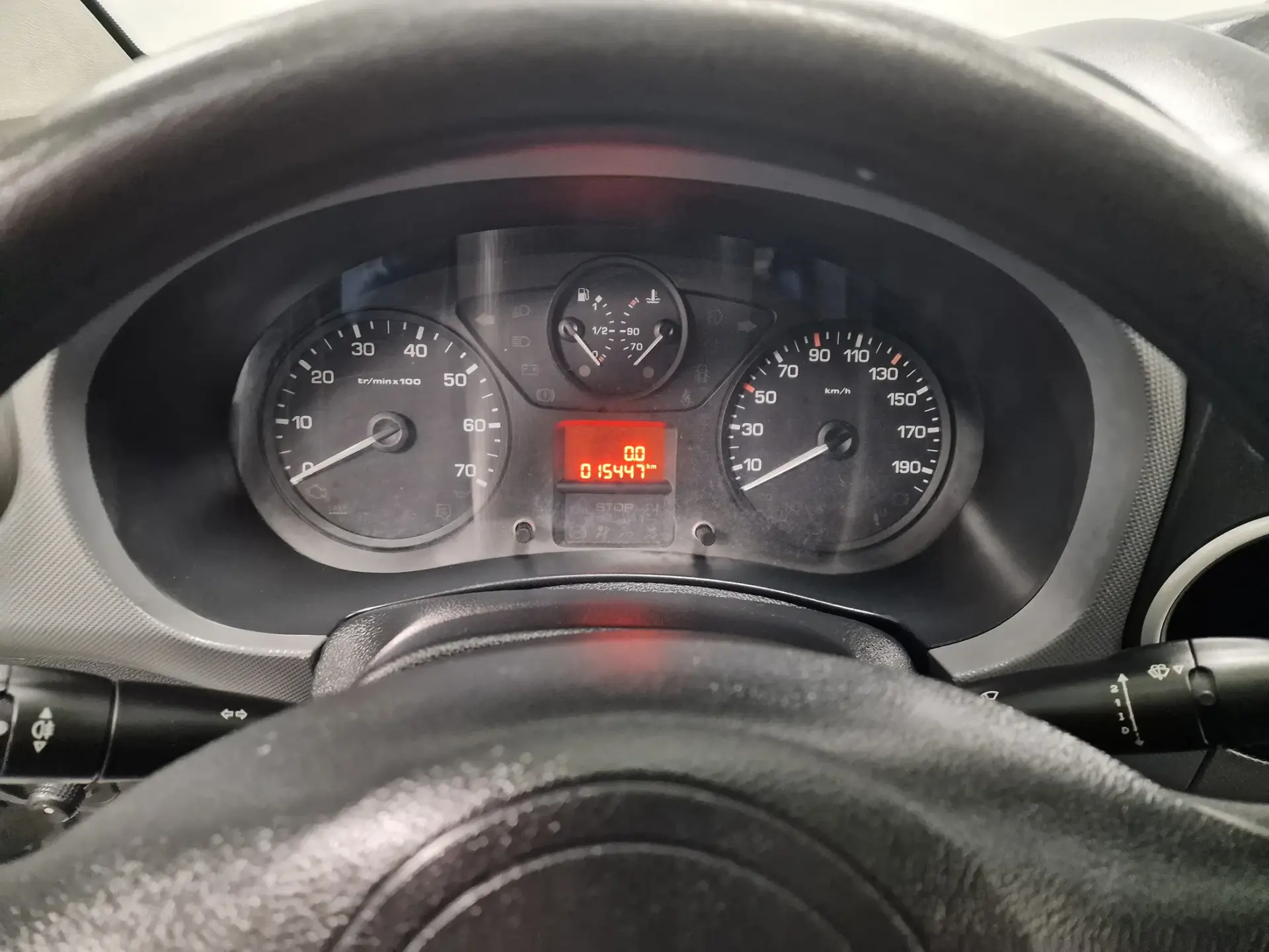 Citroen Berlingo 1.6 BLUEHDI IVA DEDUTIVEL APENAS 15.000KMS 58