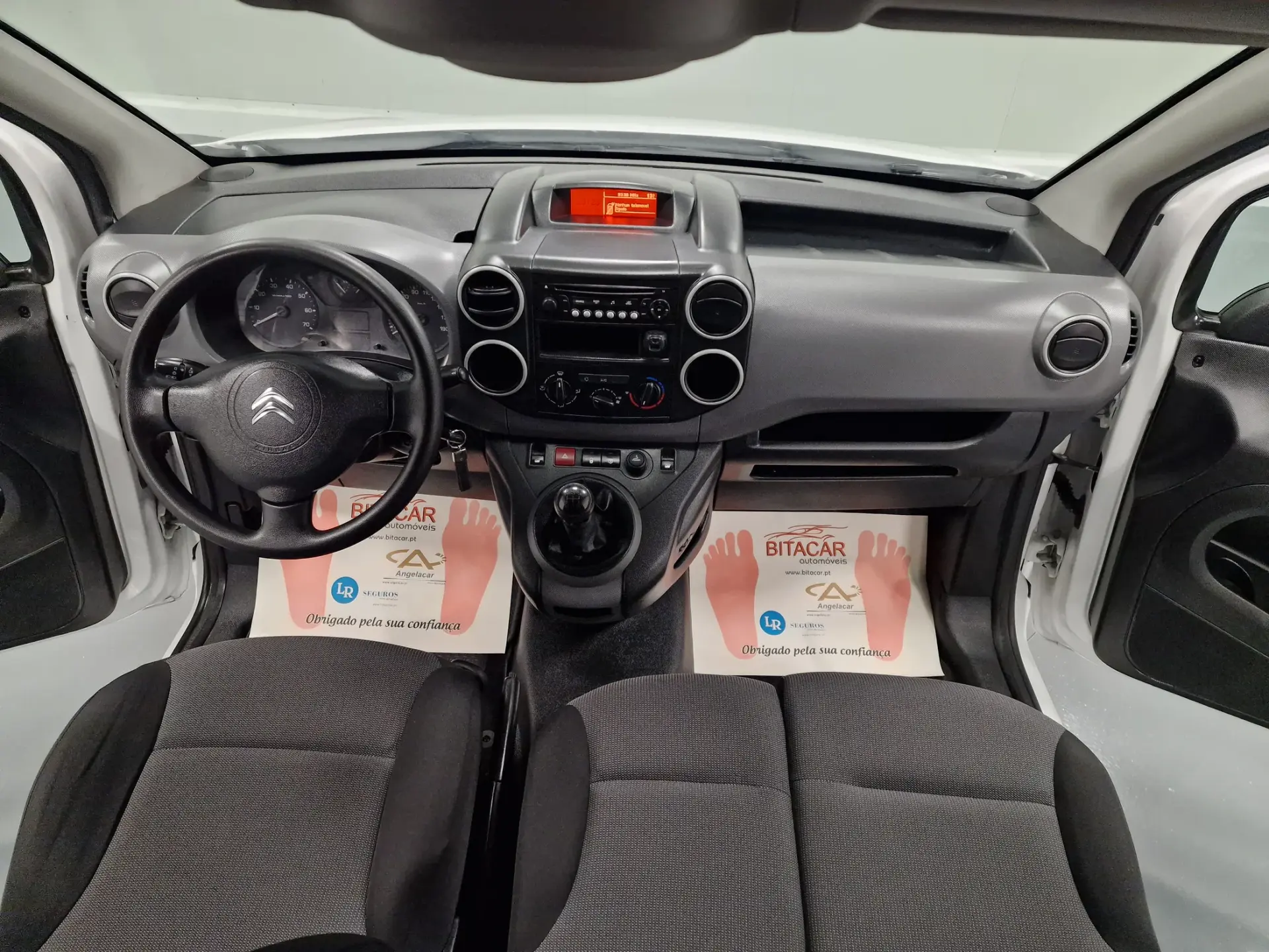 Citroen Berlingo 1.6 BLUEHDI IVA DEDUTIVEL APENAS 15.000KMS 67