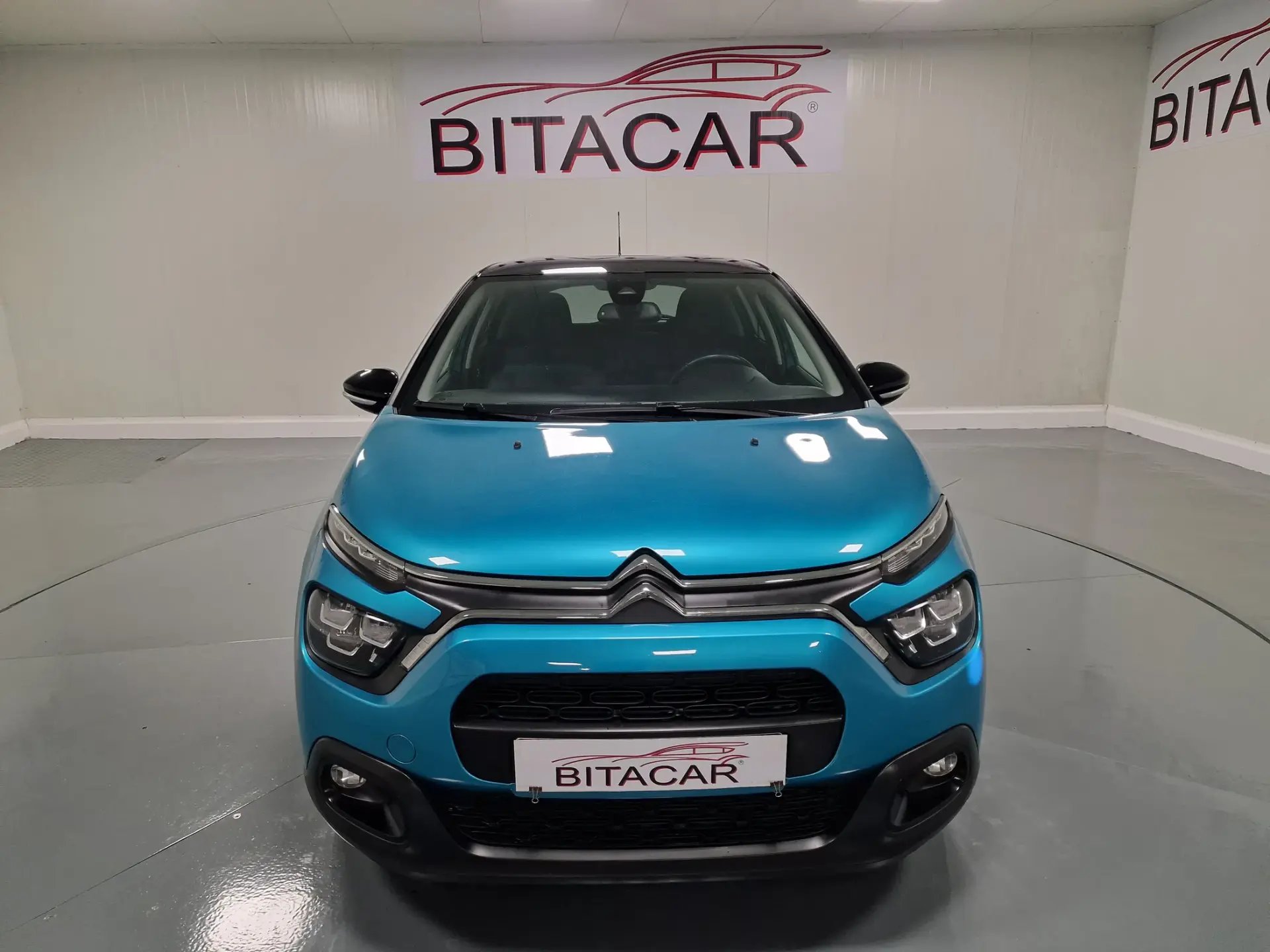 Citroen C3 1.2 PureTech Shine 7