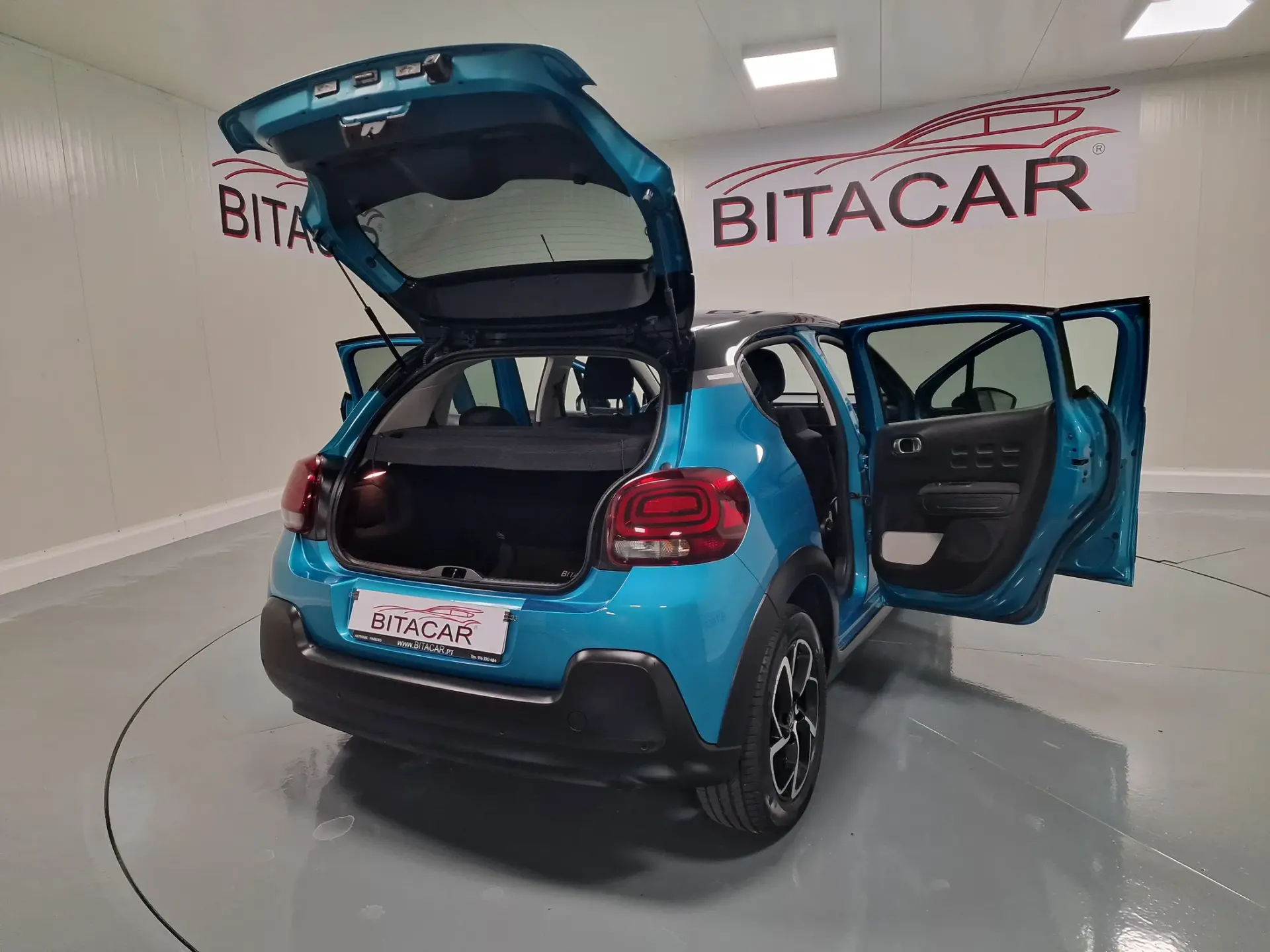 Citroen C3 1.2 PureTech Shine 30