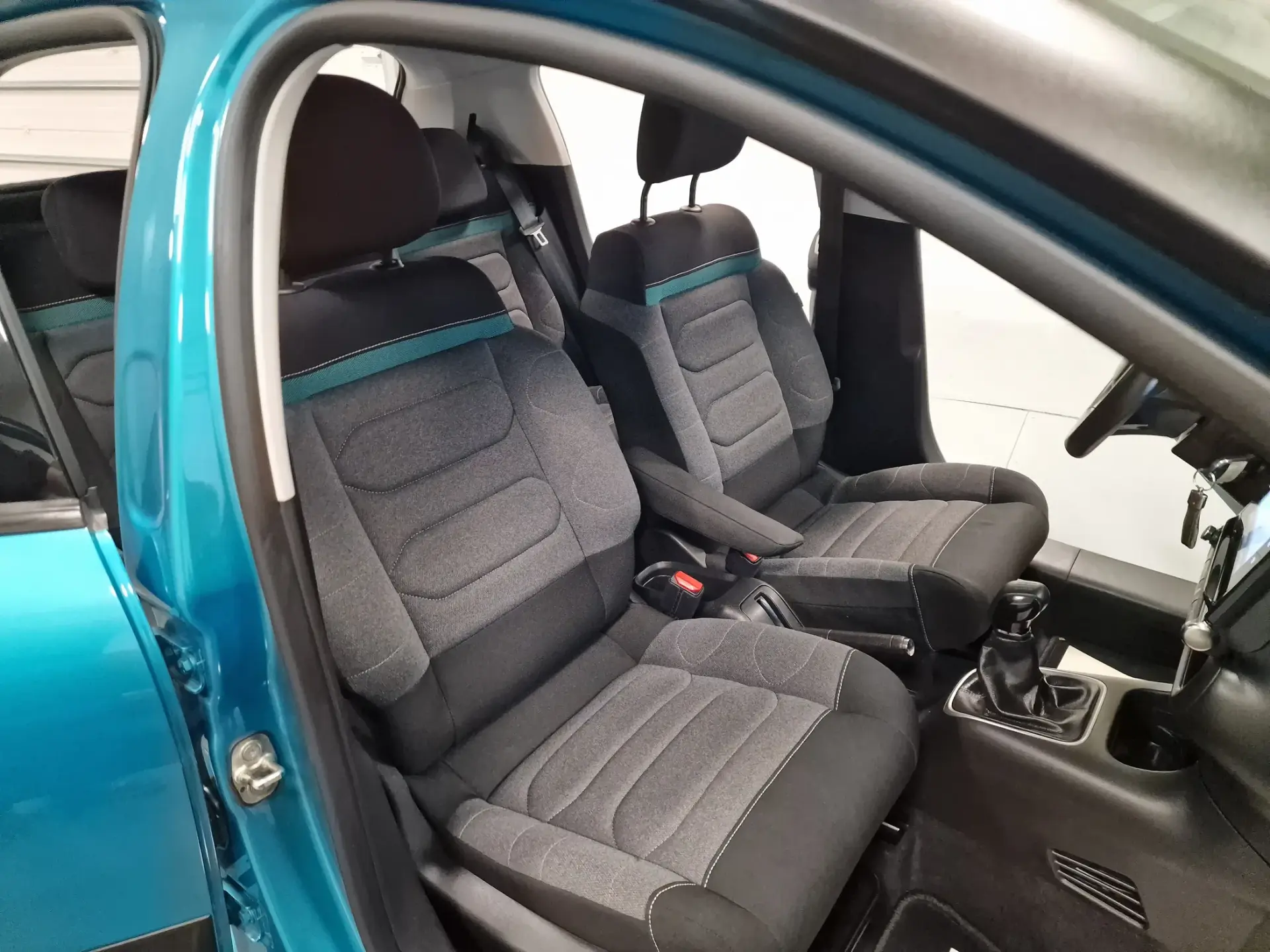 Citroen C3 1.2 PureTech Shine 42