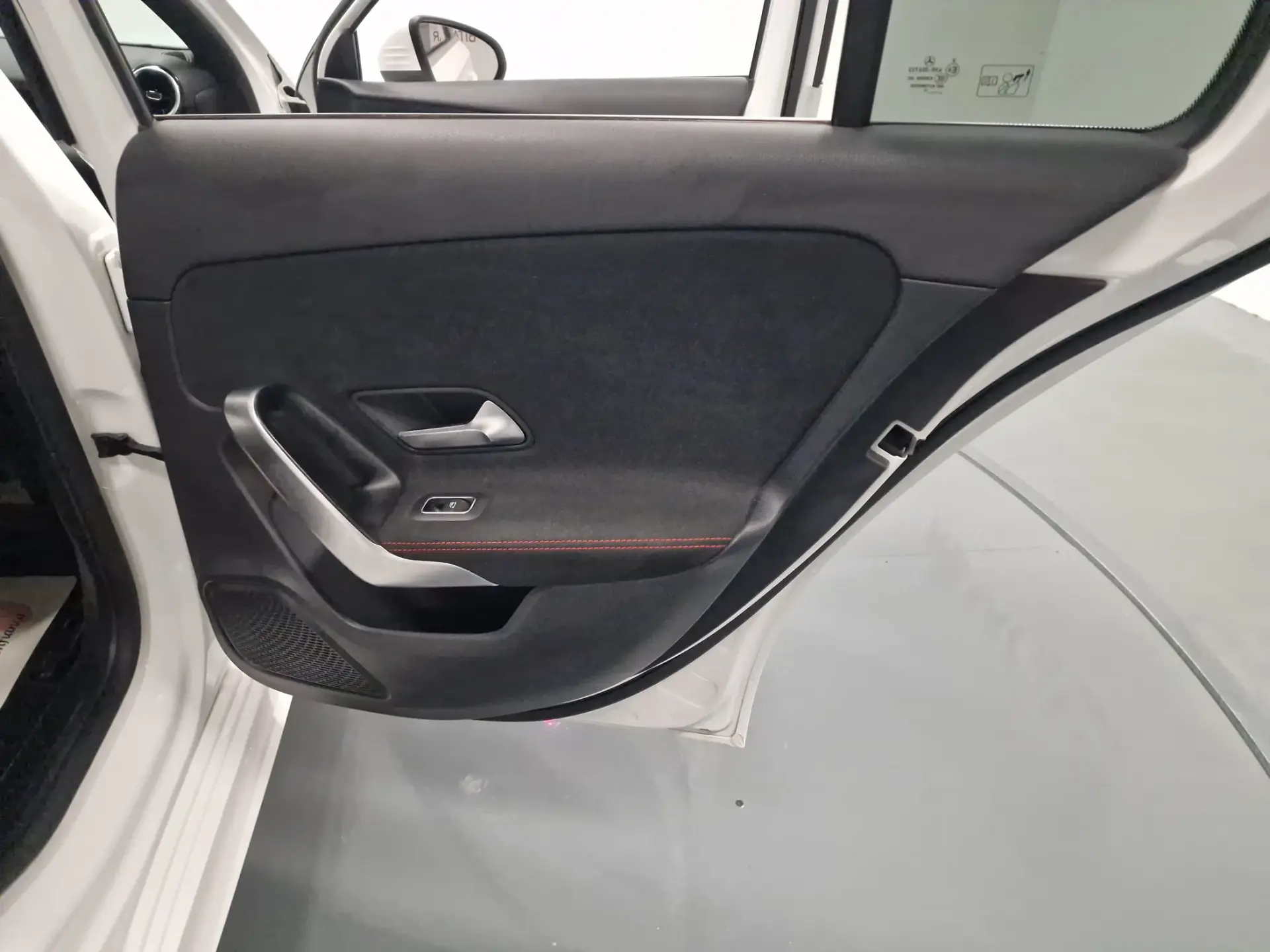 Mercedes-Benz A 180 d AMG Line Aut. 52