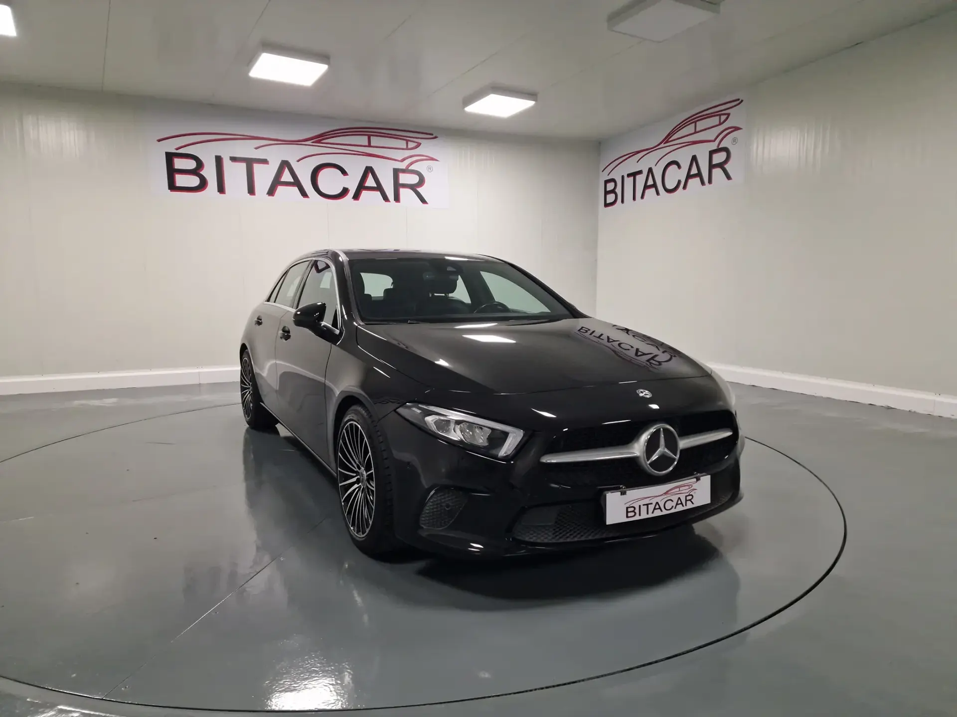 Mercedes-Benz A 180 d Style Plus Aut. 1