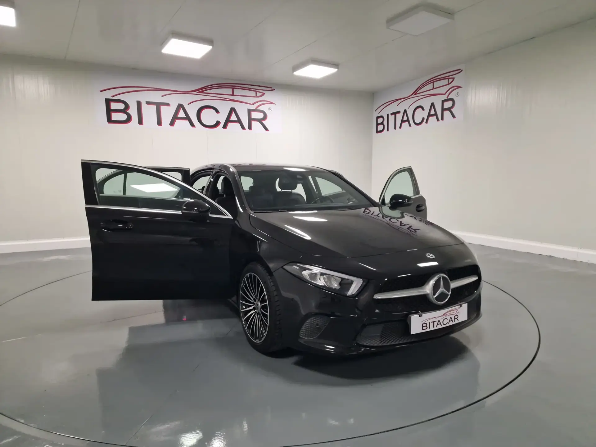 Mercedes-Benz A 180 d Style Plus Aut. 10