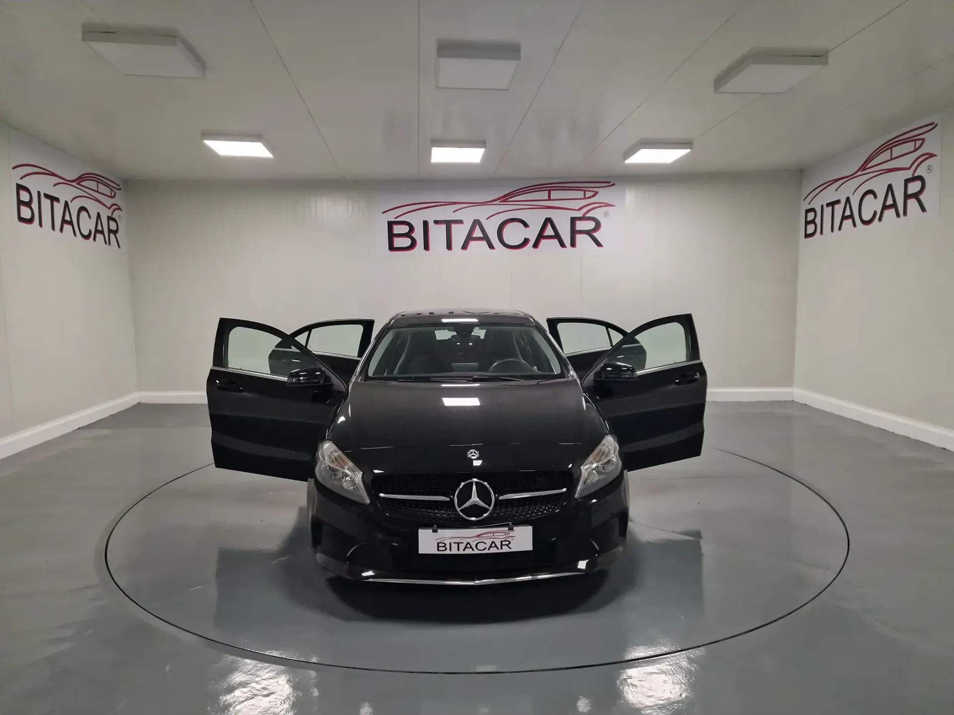 Mercedes-Benz A 180 d Fleet Pack Urban 7