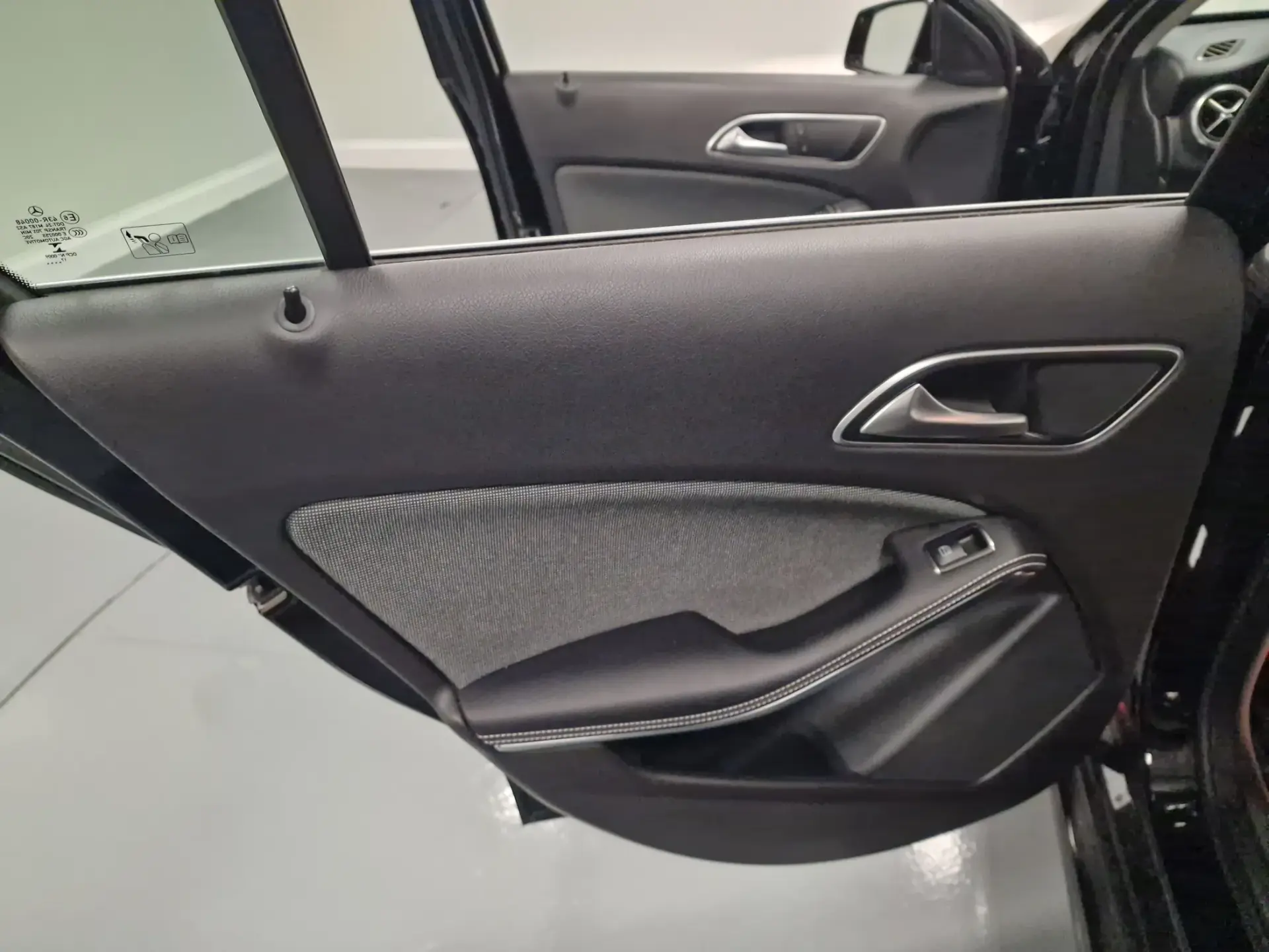 Mercedes-Benz A 180 d Fleet Pack Urban 21
