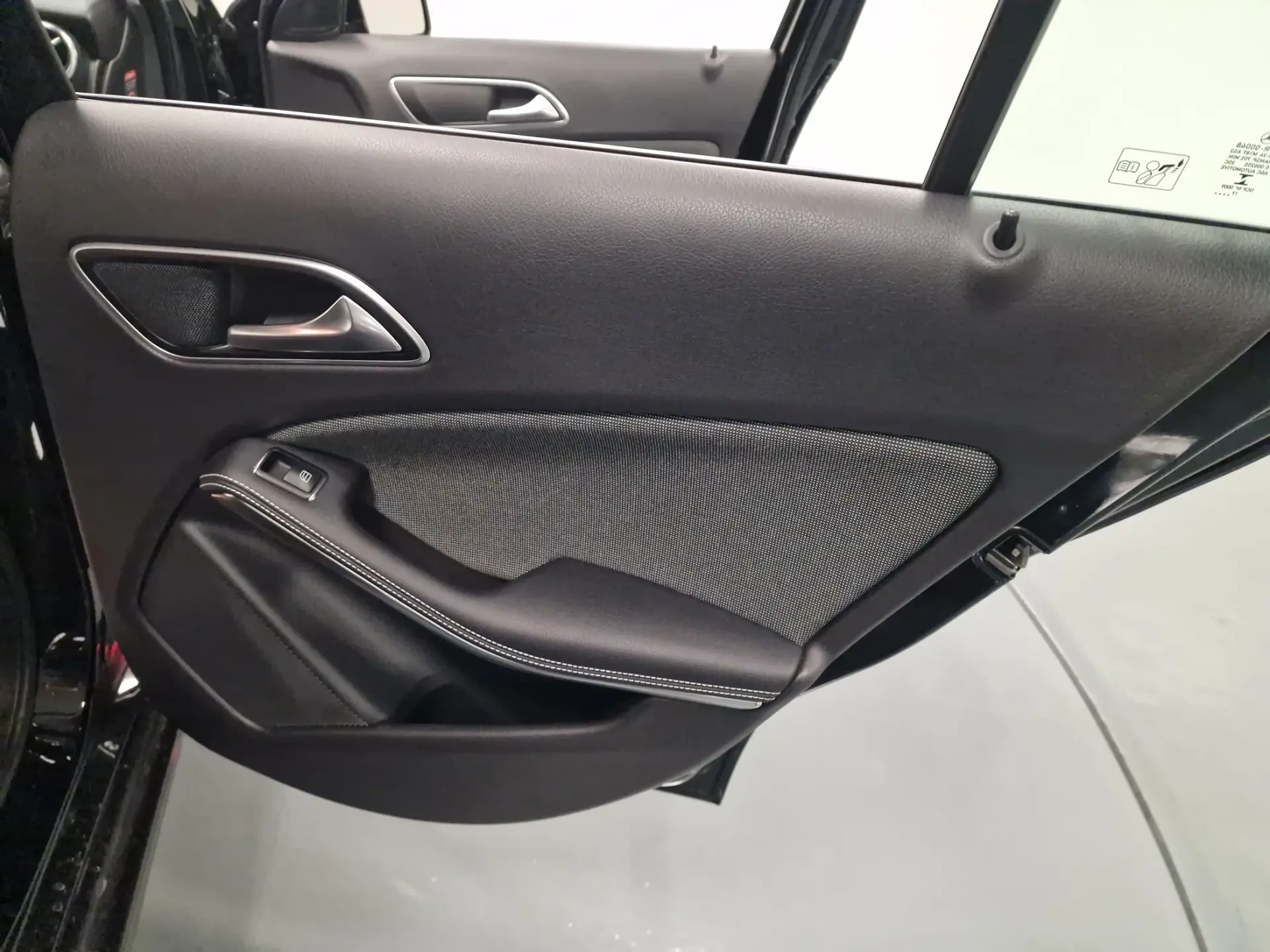 Mercedes-Benz A 180 d Fleet Pack Urban 26