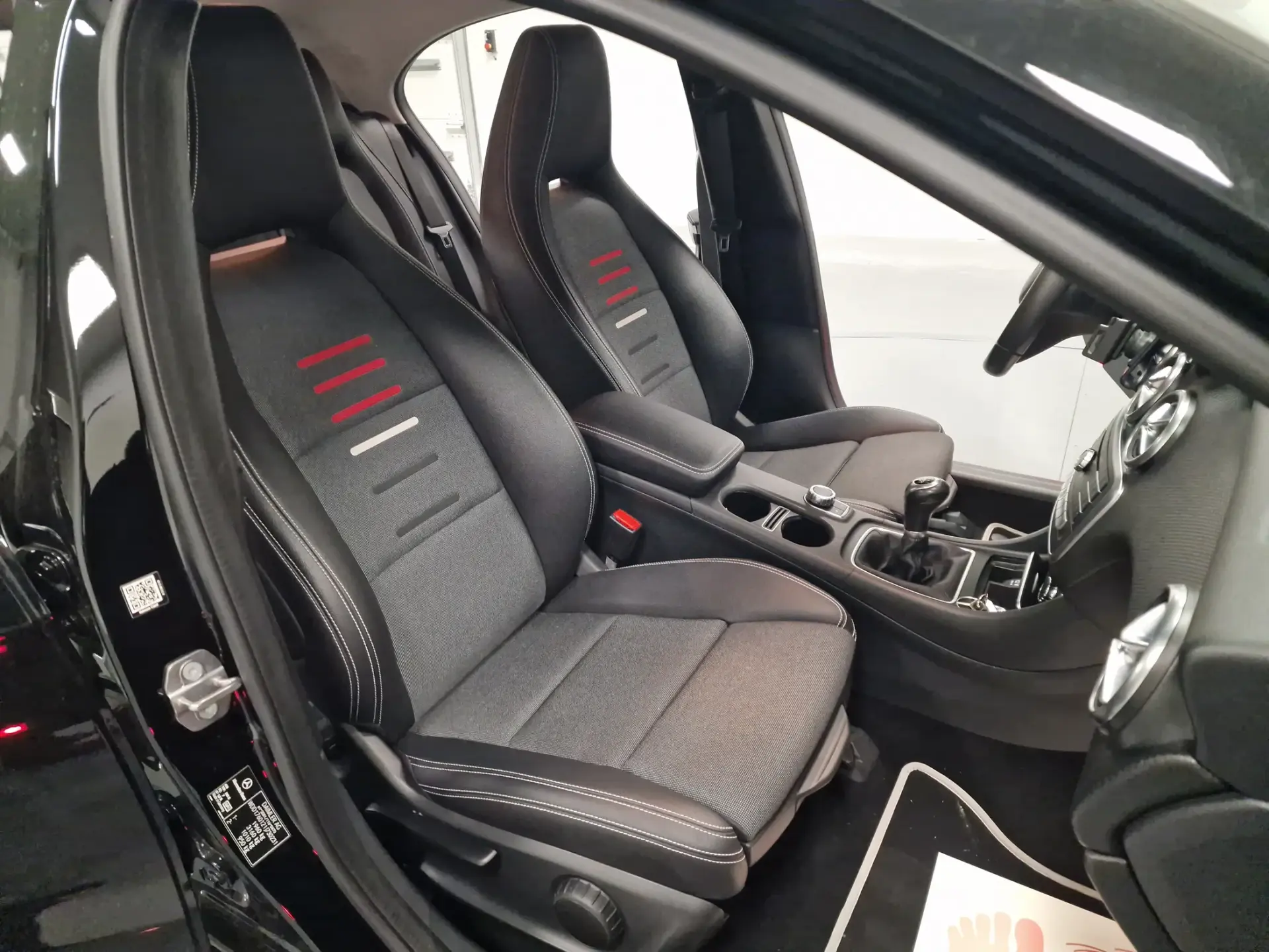 Mercedes-Benz A 180 d Fleet Pack Urban 29