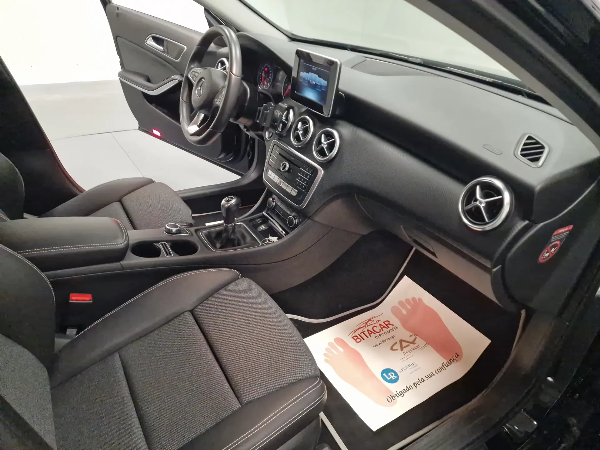 Mercedes-Benz A 180 d Fleet Pack Urban 32