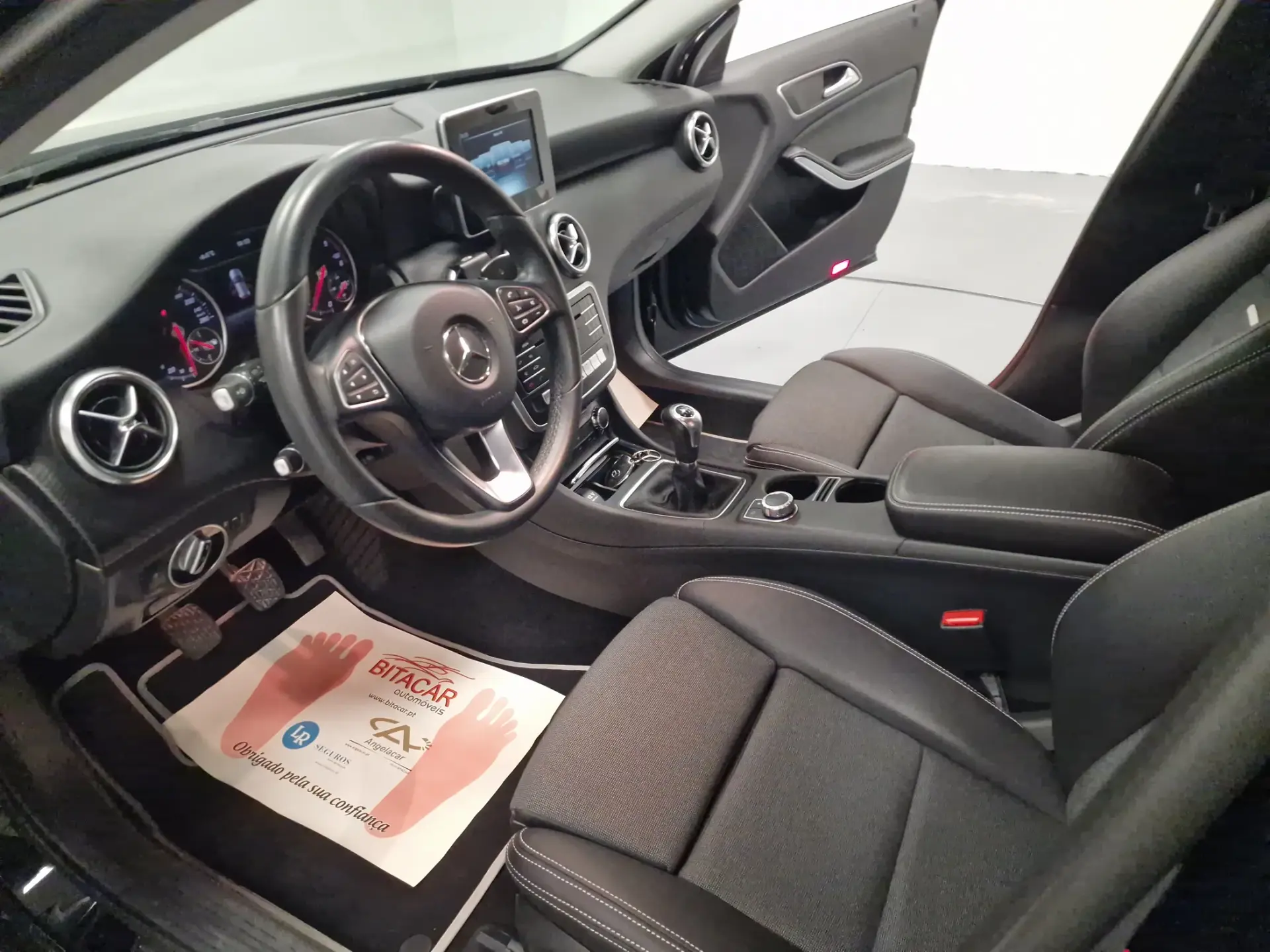 Mercedes-Benz A 180 d Fleet Pack Urban 38
