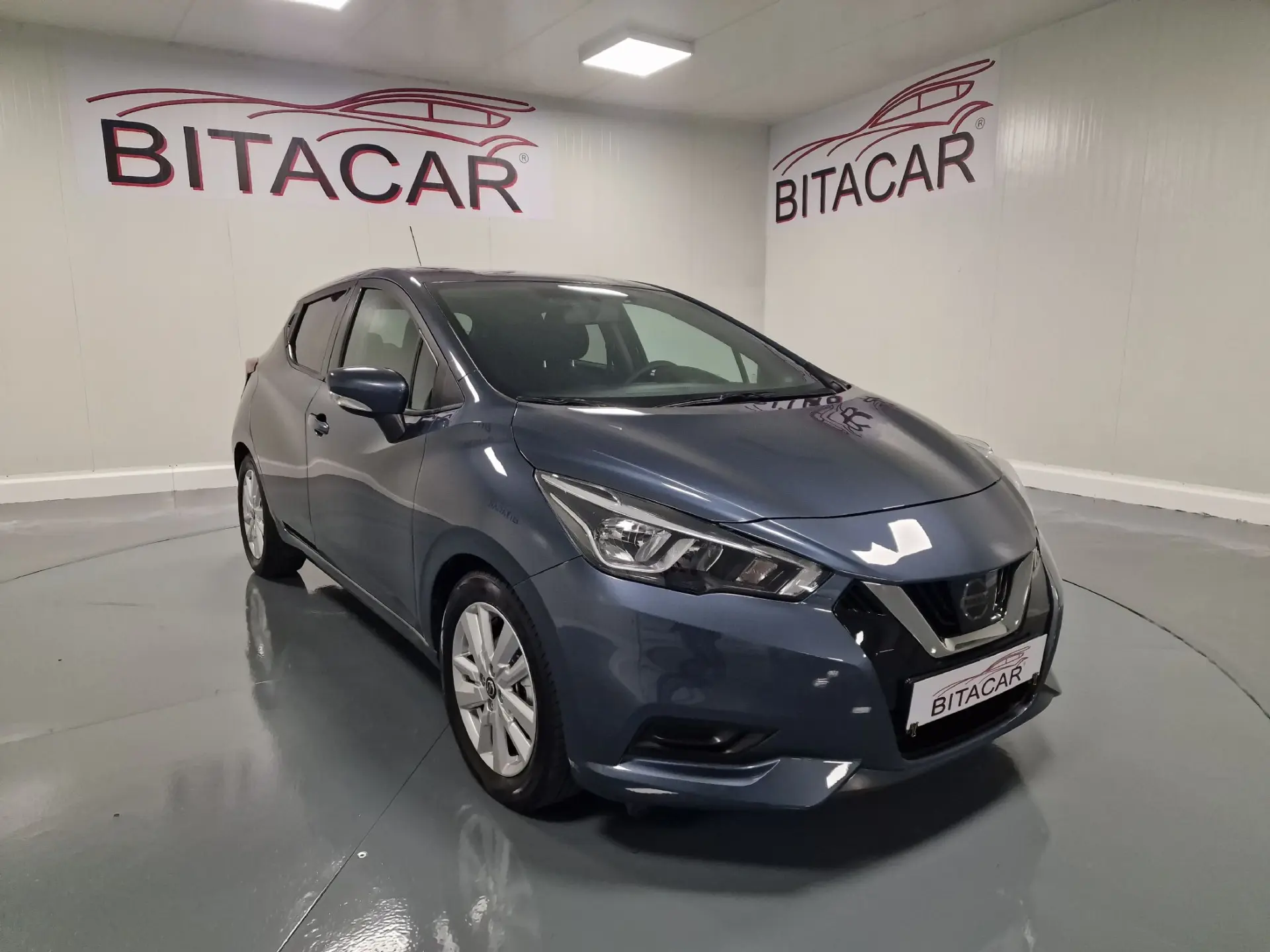 Nissan Micra 1.0 IG-T N-Connecta 2