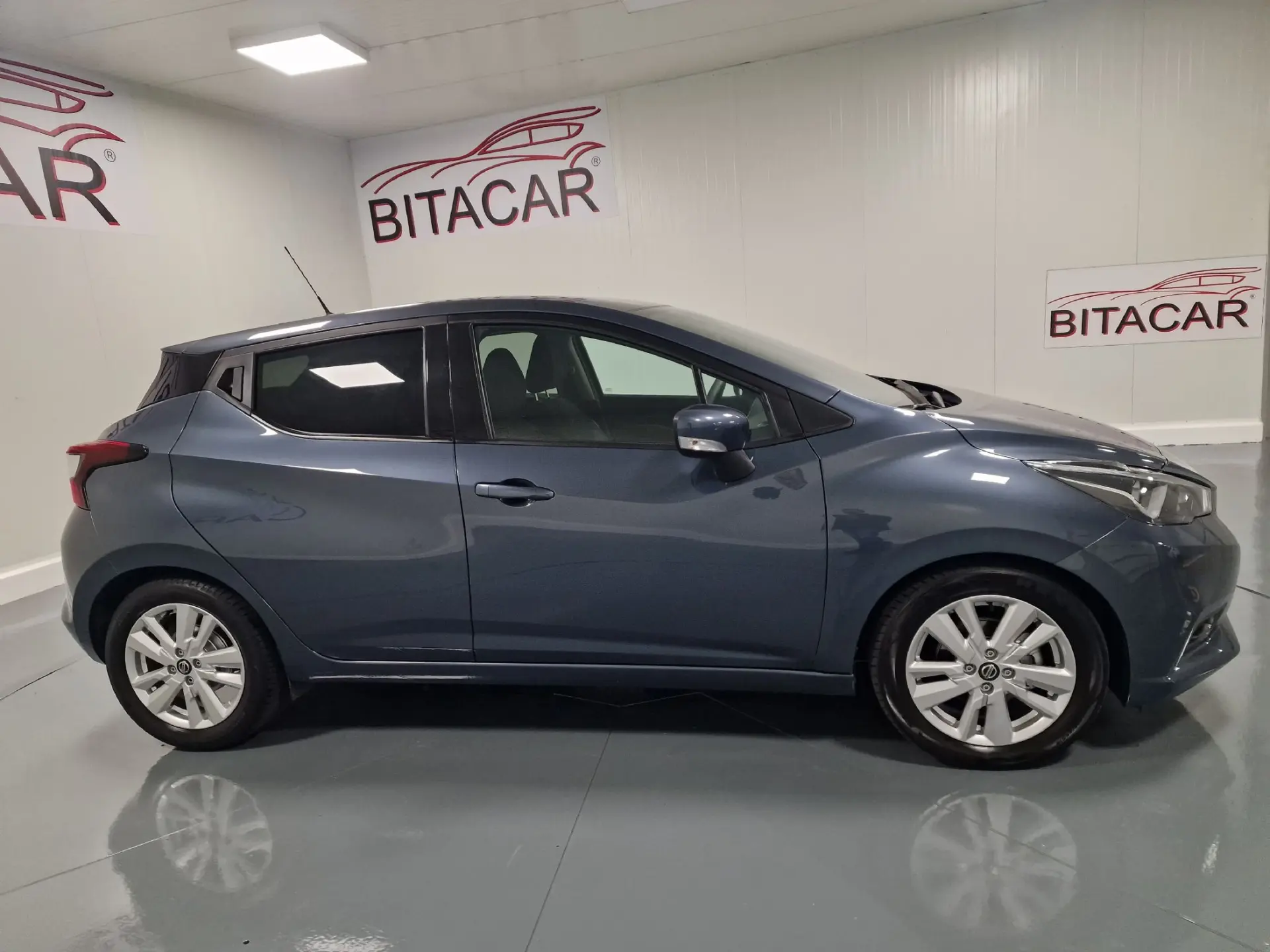 Nissan Micra 1.0 IG-T N-Connecta 3