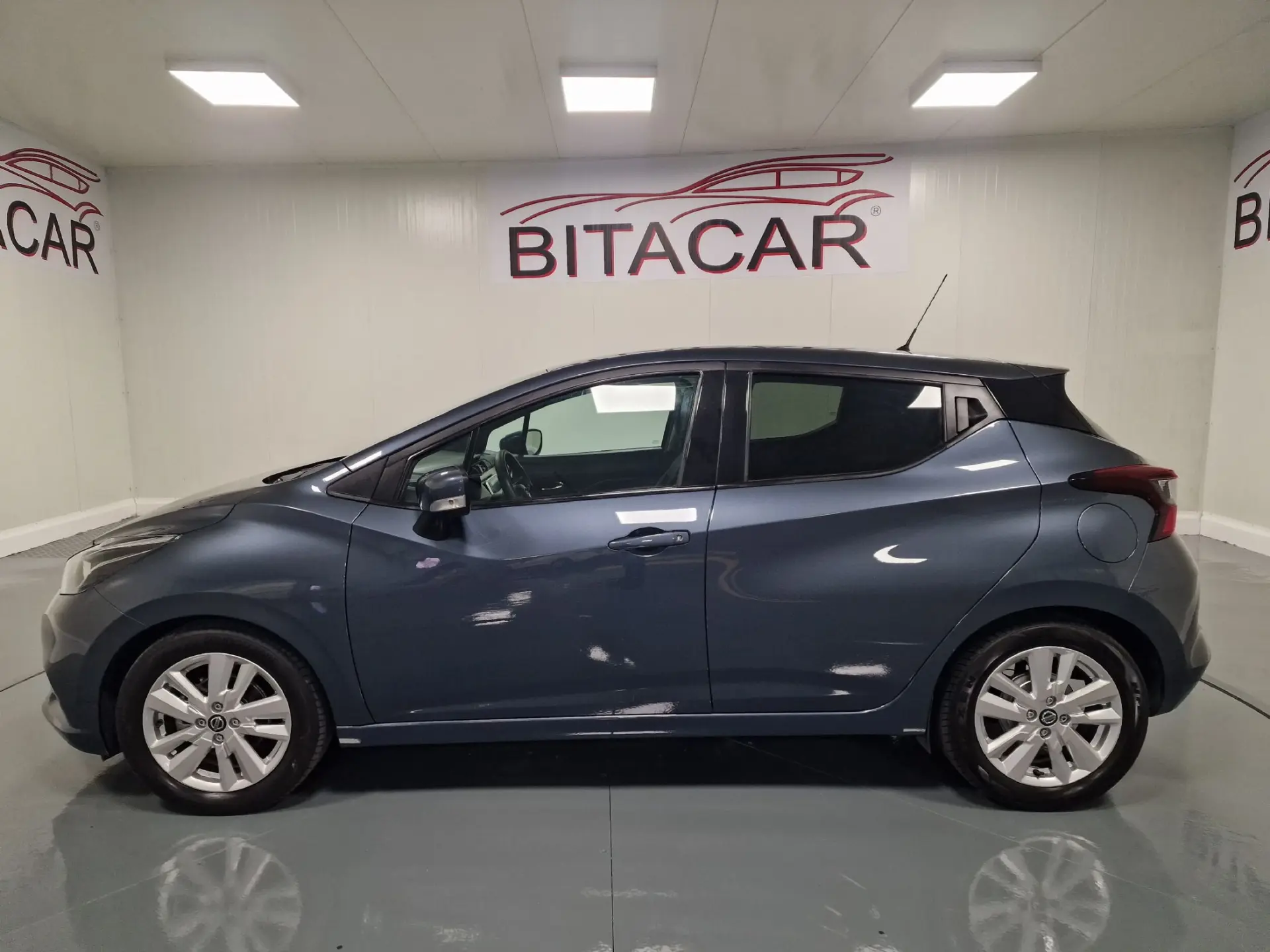 Nissan Micra 1.0 IG-T N-Connecta 9
