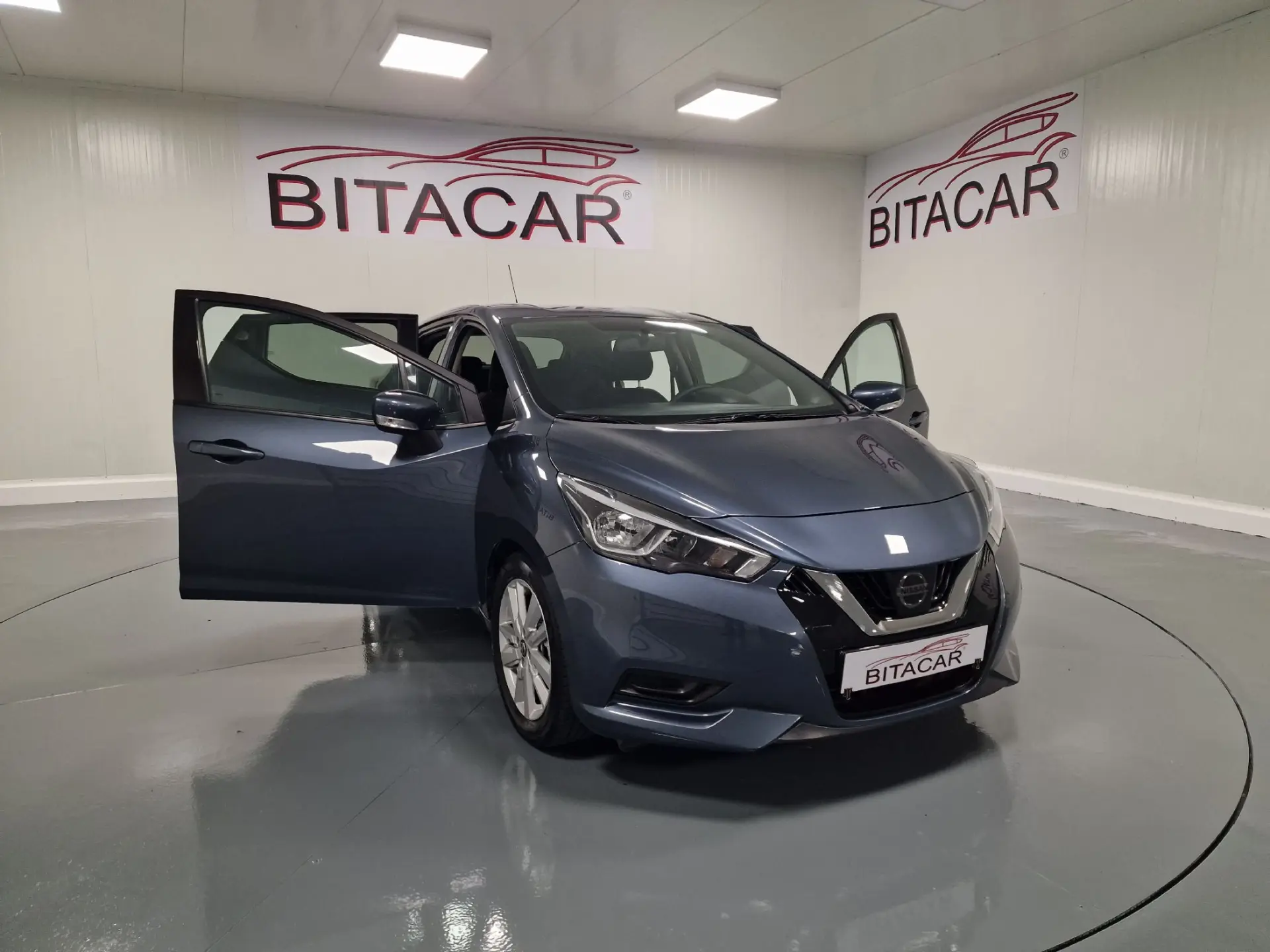 Nissan Micra 1.0 IG-T N-Connecta 14