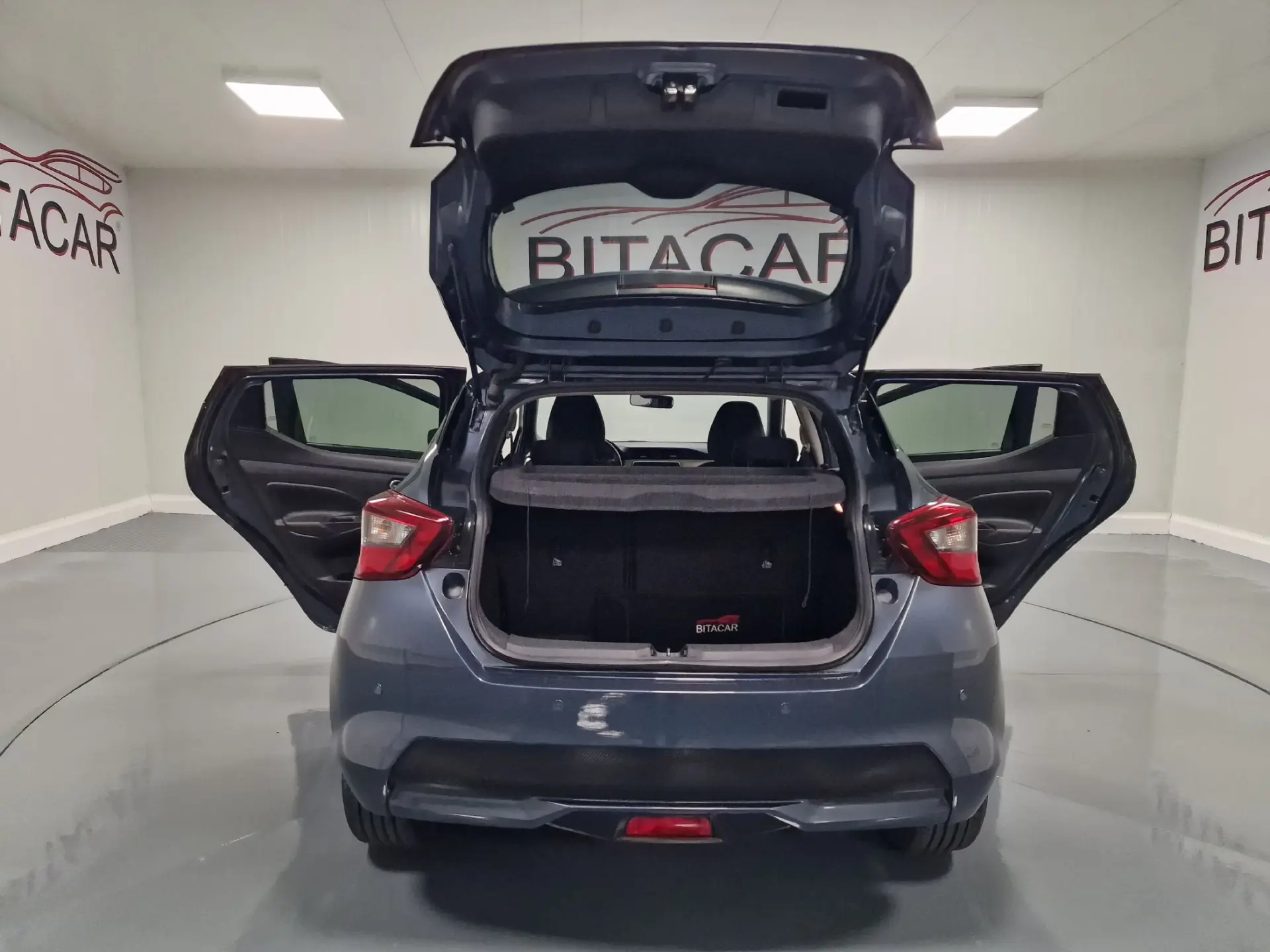 Nissan Micra 1.0 IG-T N-Connecta 37