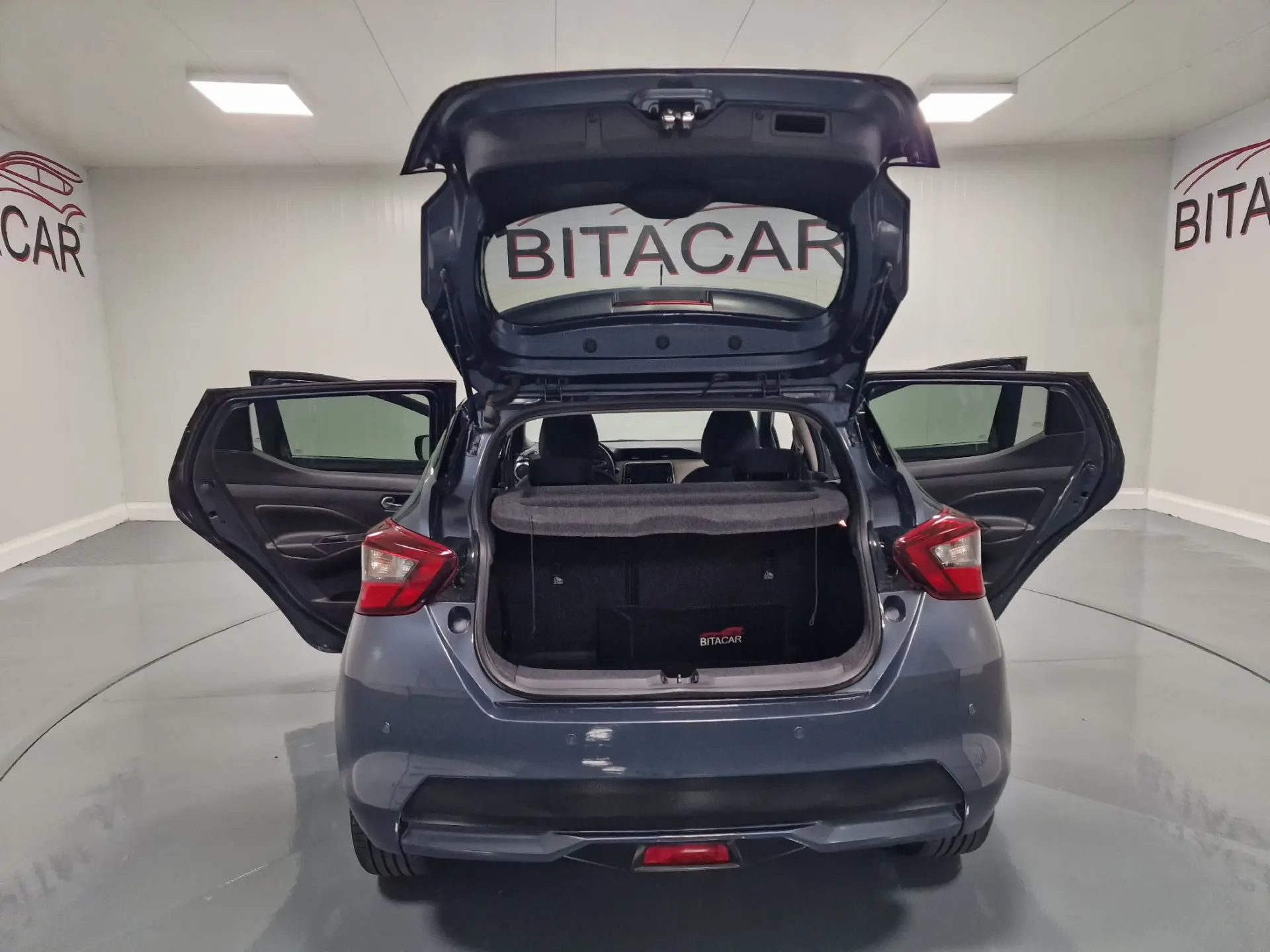 Nissan Micra 1.0 IG-T N-Connecta 38