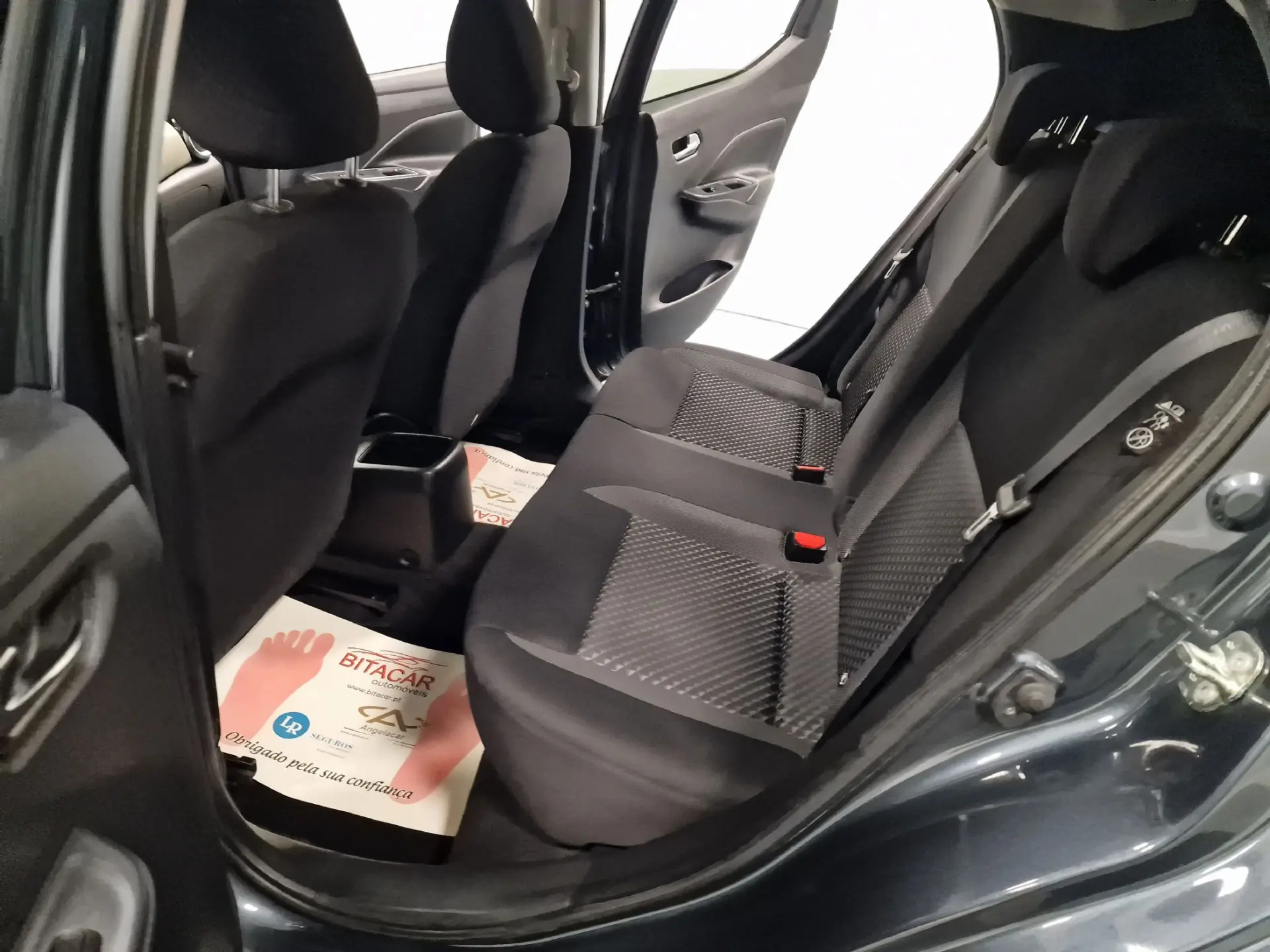 Nissan Micra 1.0 IG-T N-Connecta 47