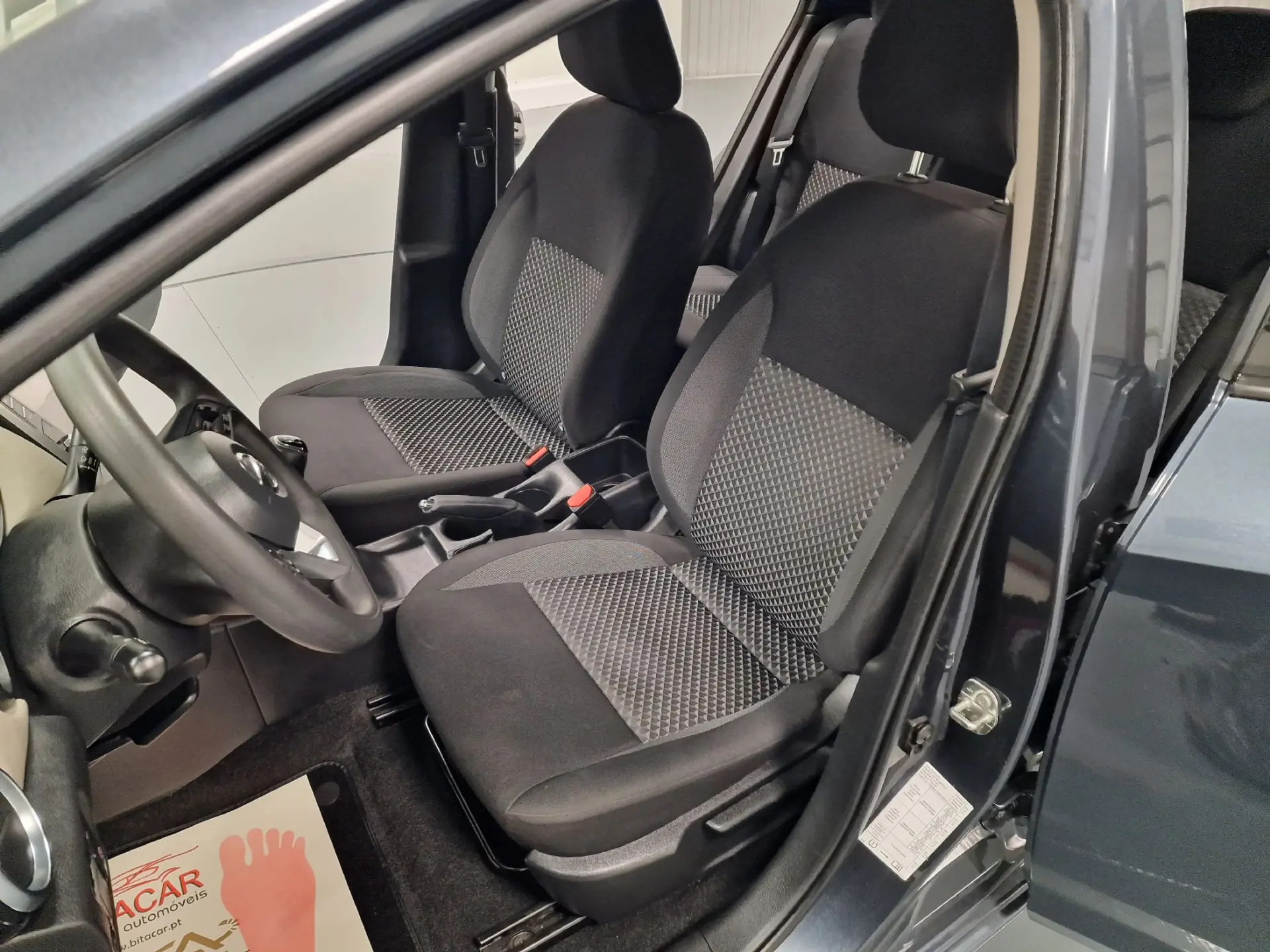 Nissan Micra 1.0 IG-T N-Connecta 65