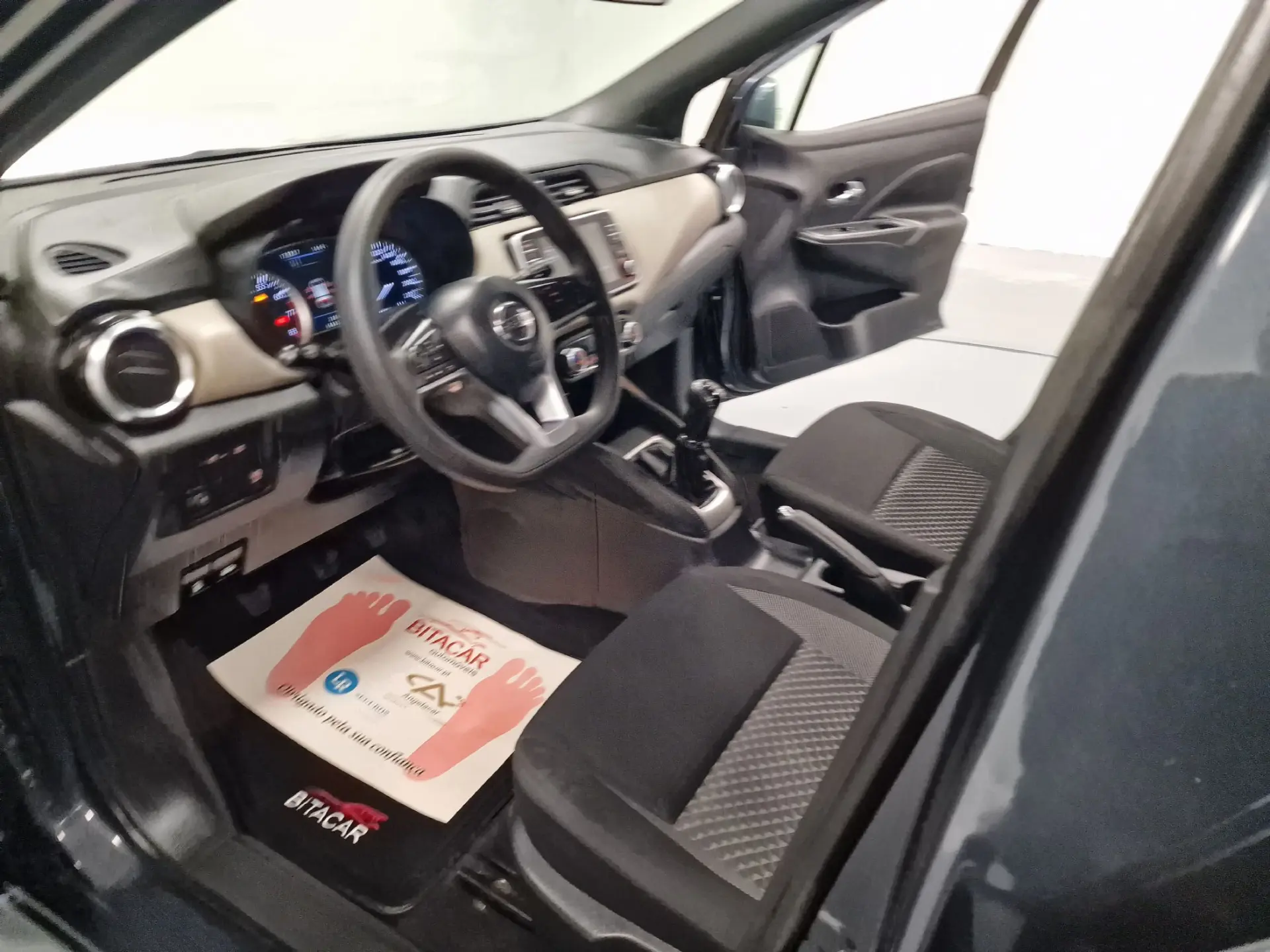 Nissan Micra 1.0 IG-T N-Connecta 68