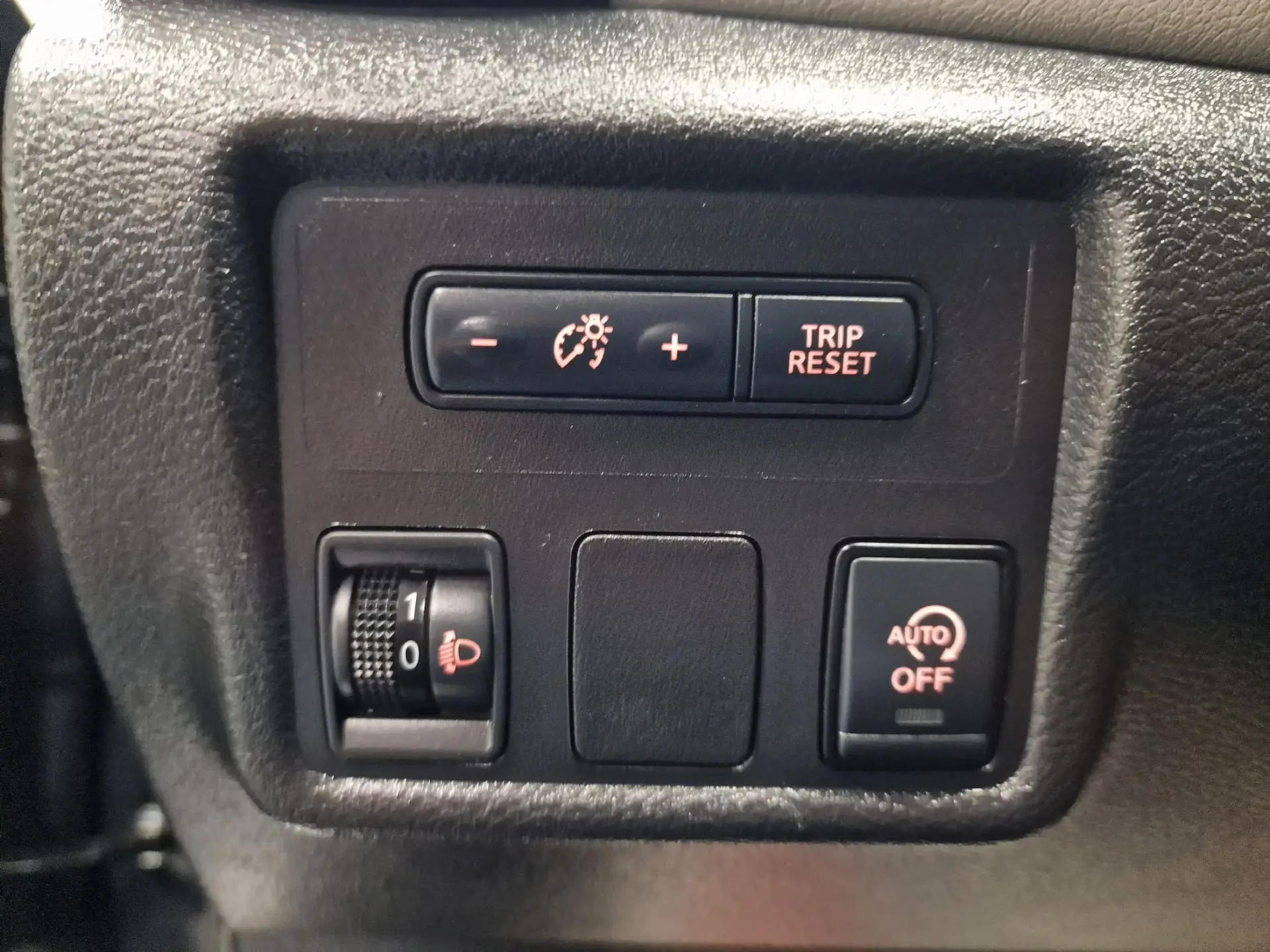 Nissan Micra 1.0 IG-T N-Connecta 72