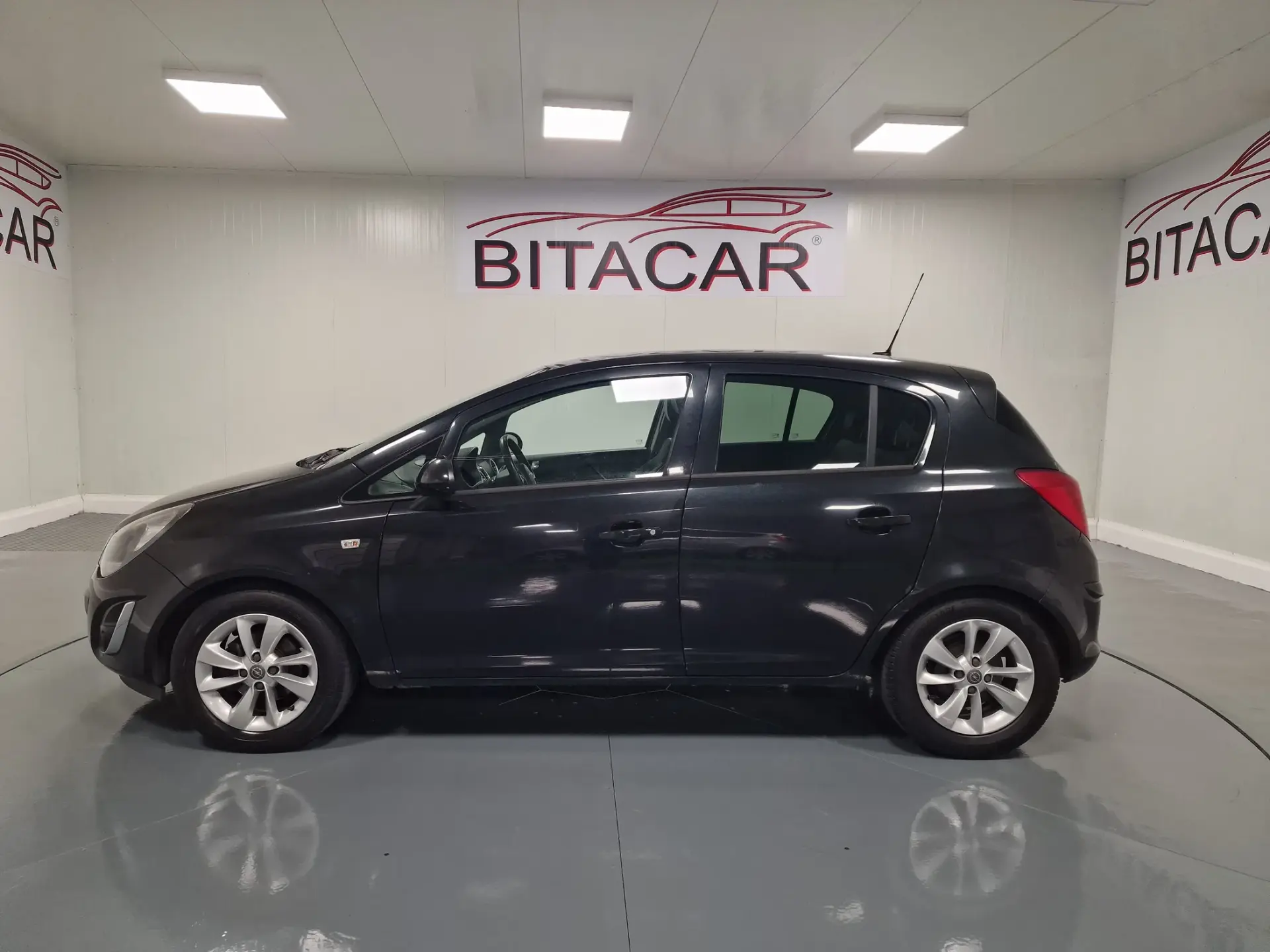 Opel Corsa 16