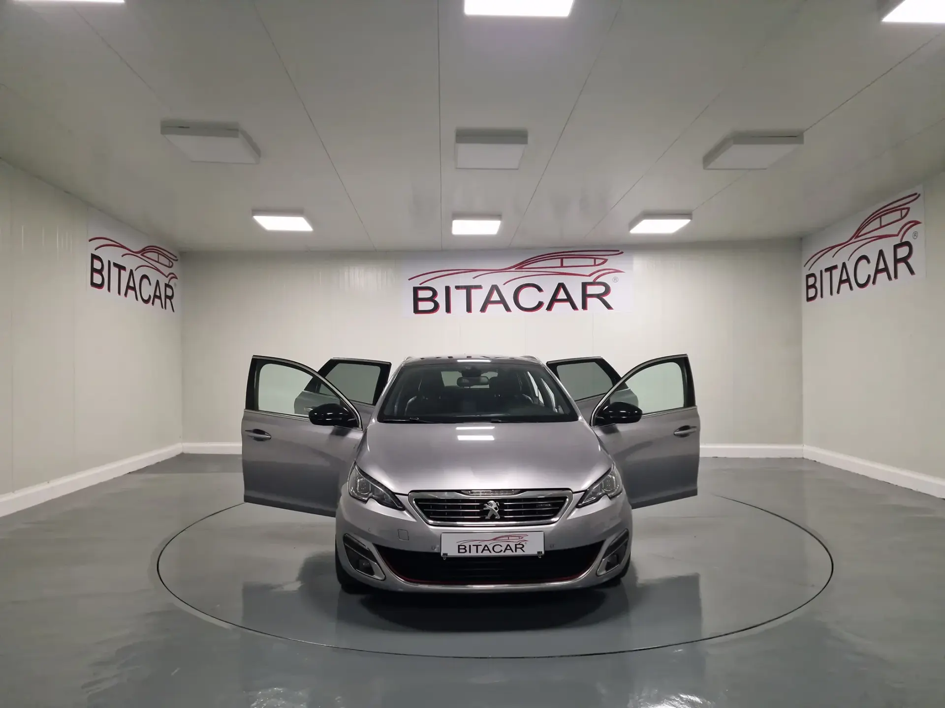Peugeot 308 SW 1.6 BlueHDi GT Line 14