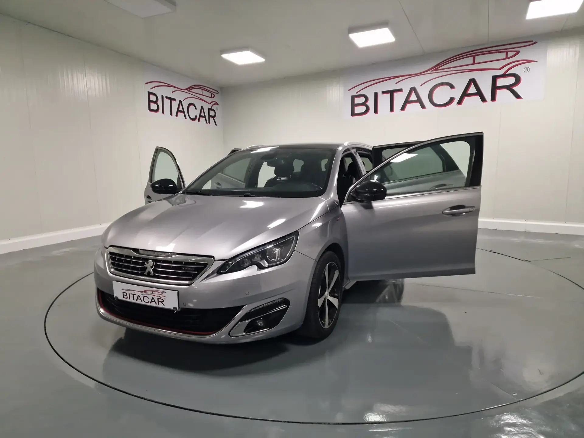 Peugeot 308 SW 1.6 BlueHDi GT Line 16