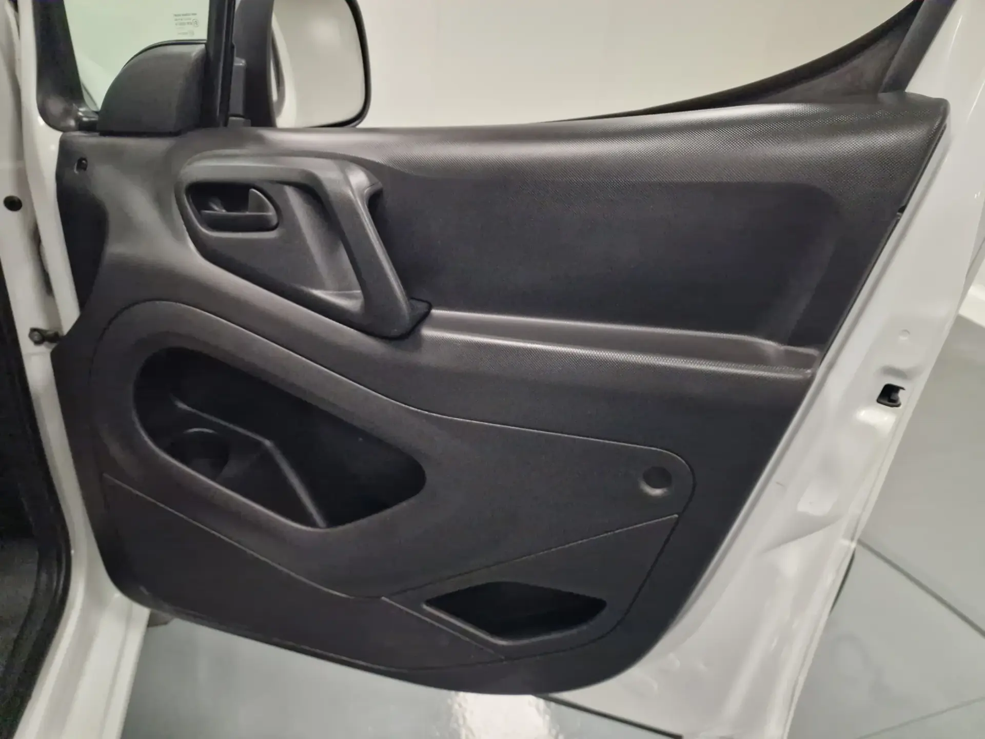 Peugeot Partner 1.6 BlueHDi L1 Premium 3L 44