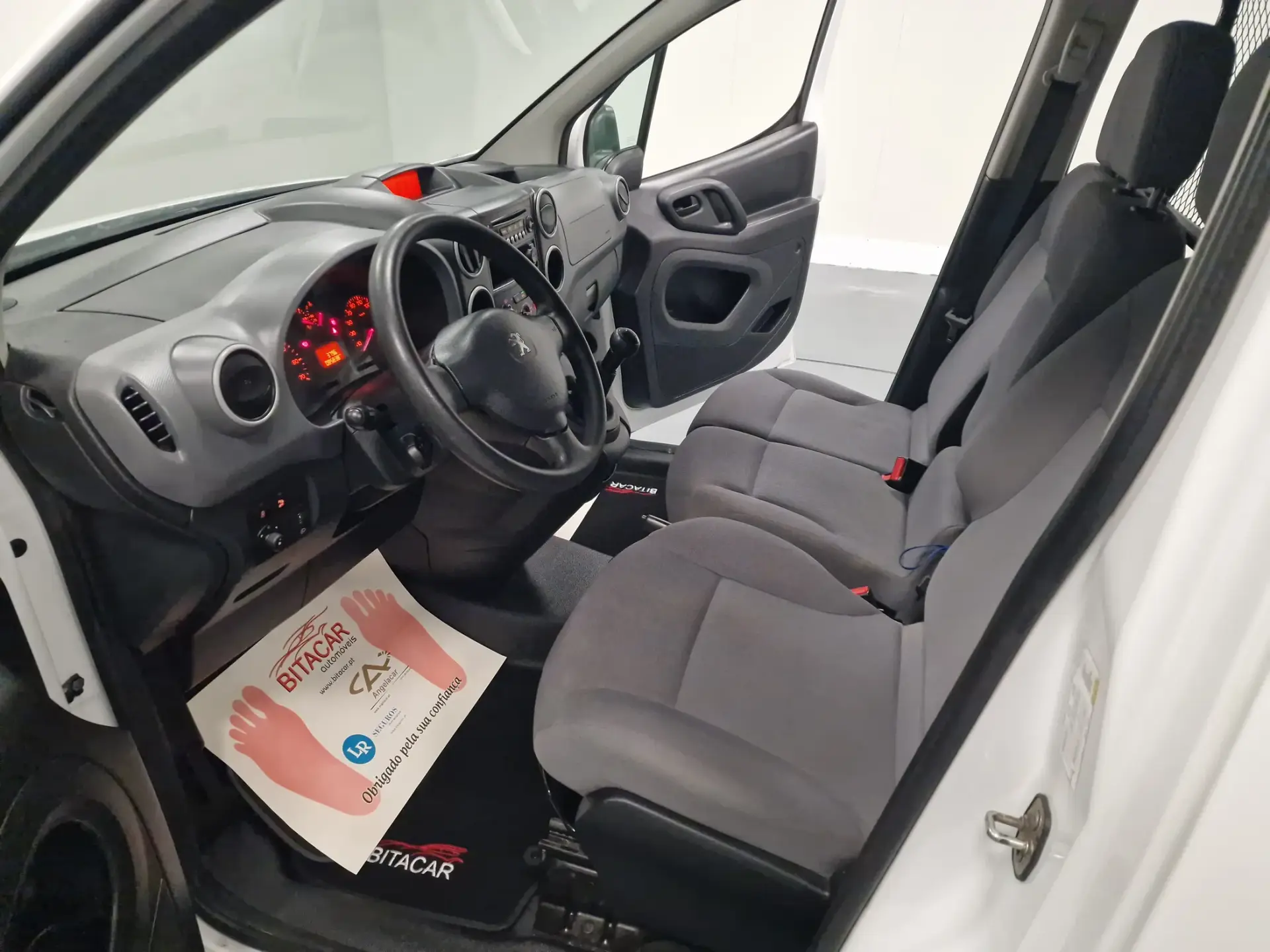 Peugeot Partner 1.6 BlueHDi L1 Premium 3L 56