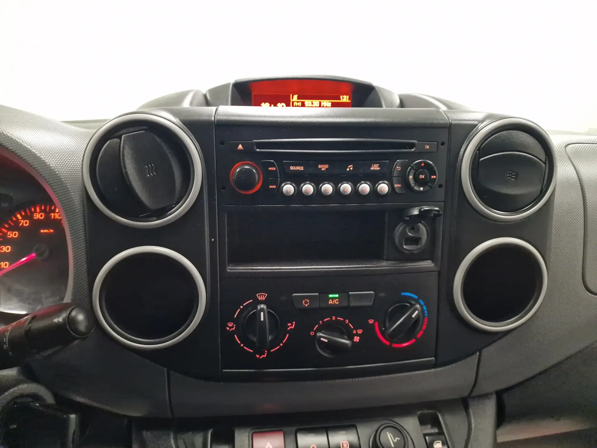 Peugeot Partner 1.6 BlueHDi L1 Premium 3L 65