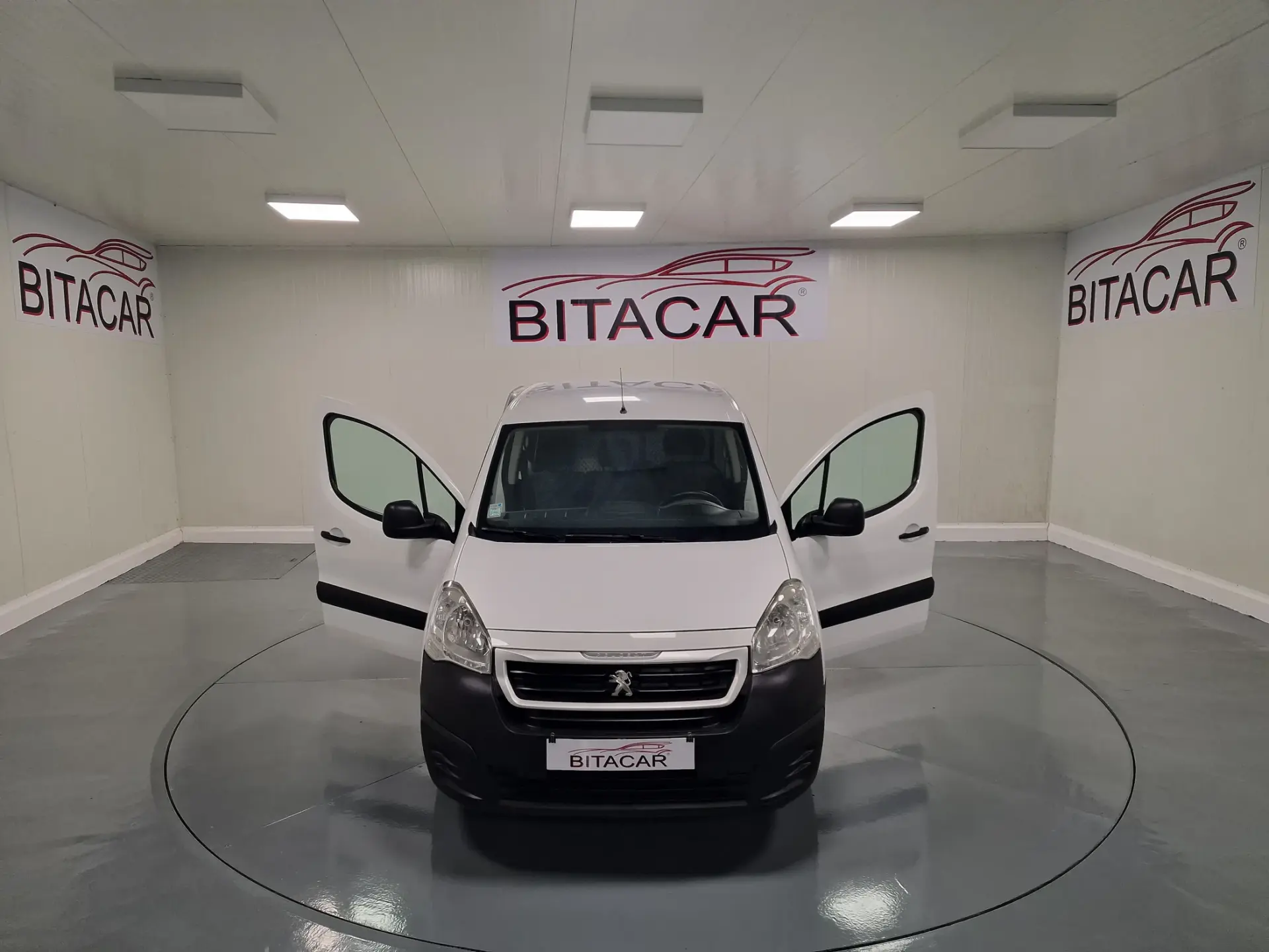 Peugeot Partner 1.6 BLUEHDI  IVA DEDUTIVEL 2