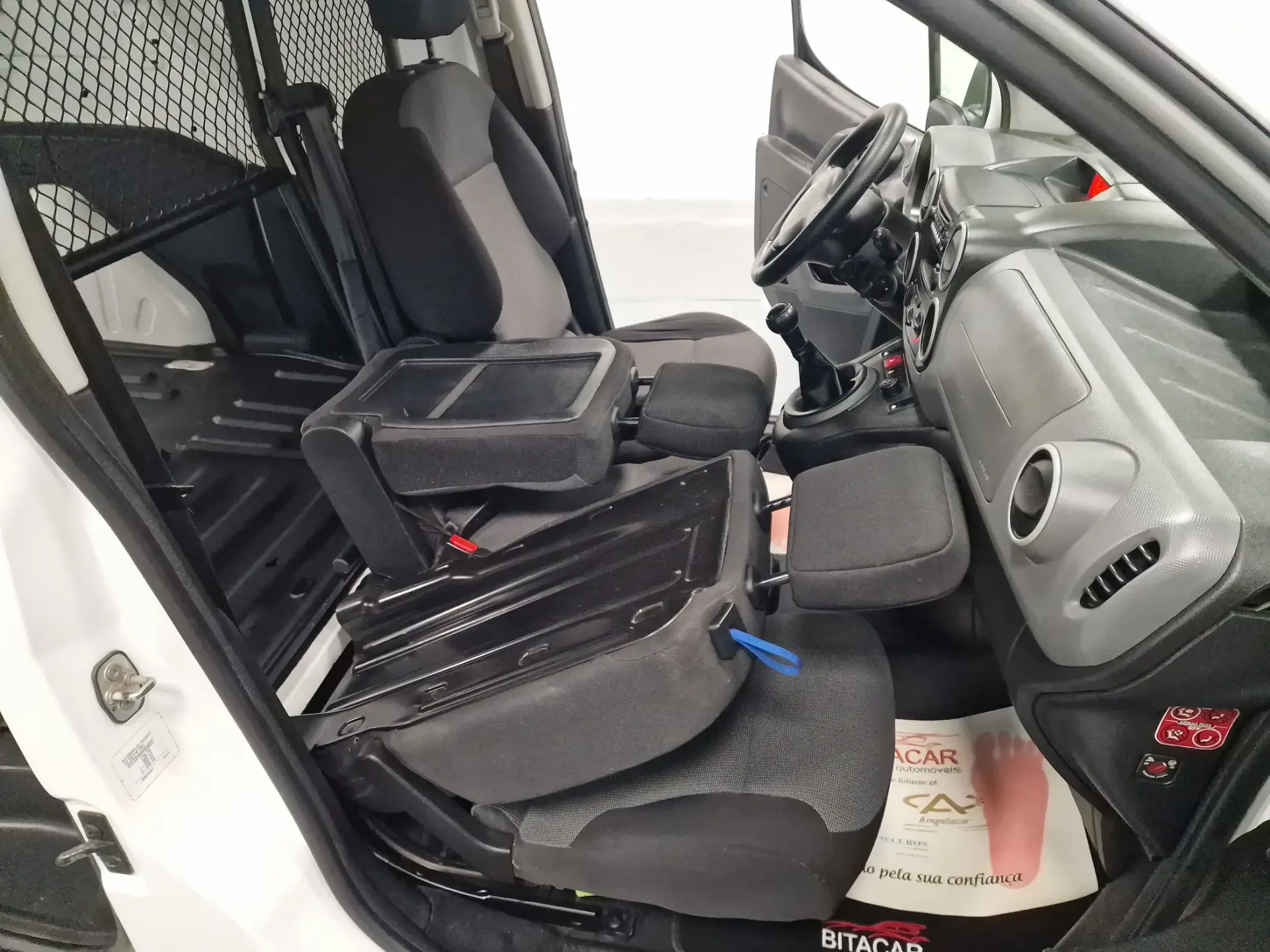 Peugeot Partner 1.6 BLUEHDI  IVA DEDUTIVEL 13