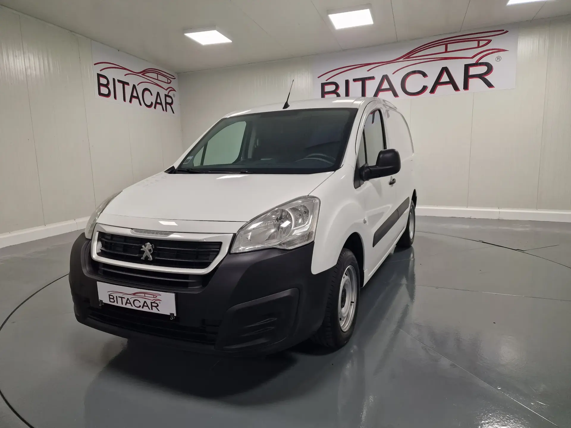 Peugeot Partner 1.6 BlueHDi L1 100CV SE Office 12