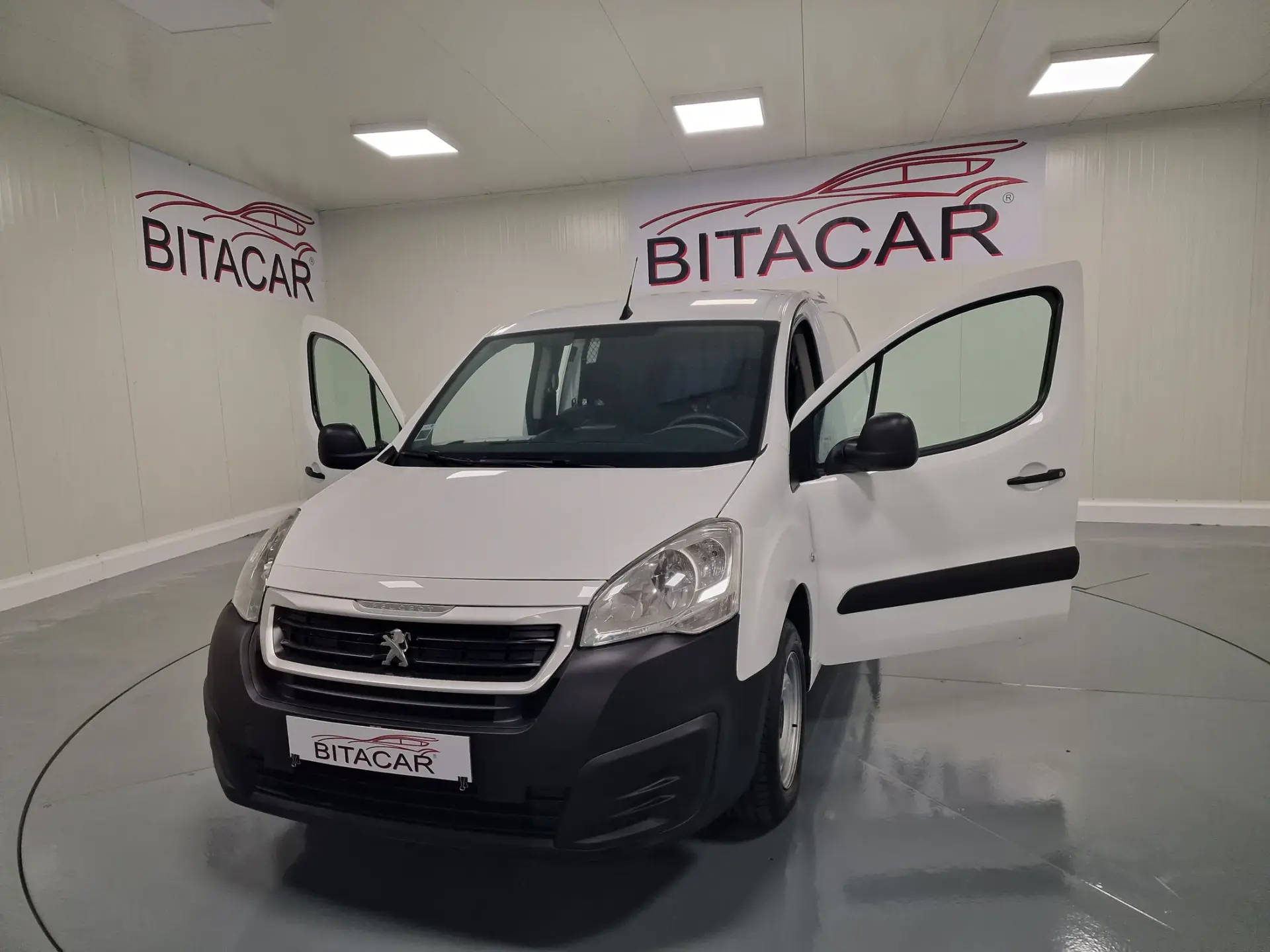 Peugeot Partner 1.6 BlueHDi L1 100CV SE Office 17