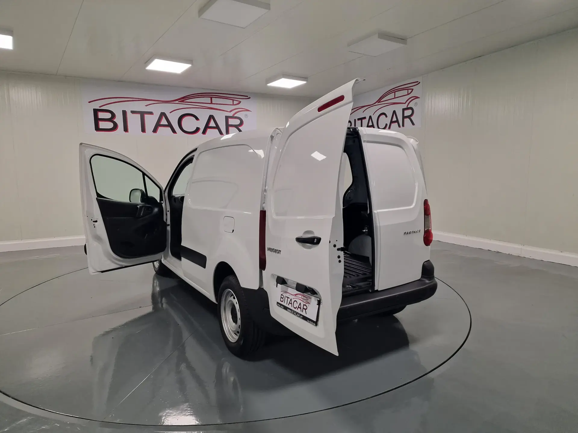 Peugeot Partner 1.6 BlueHDi L1 100CV SE Office 33