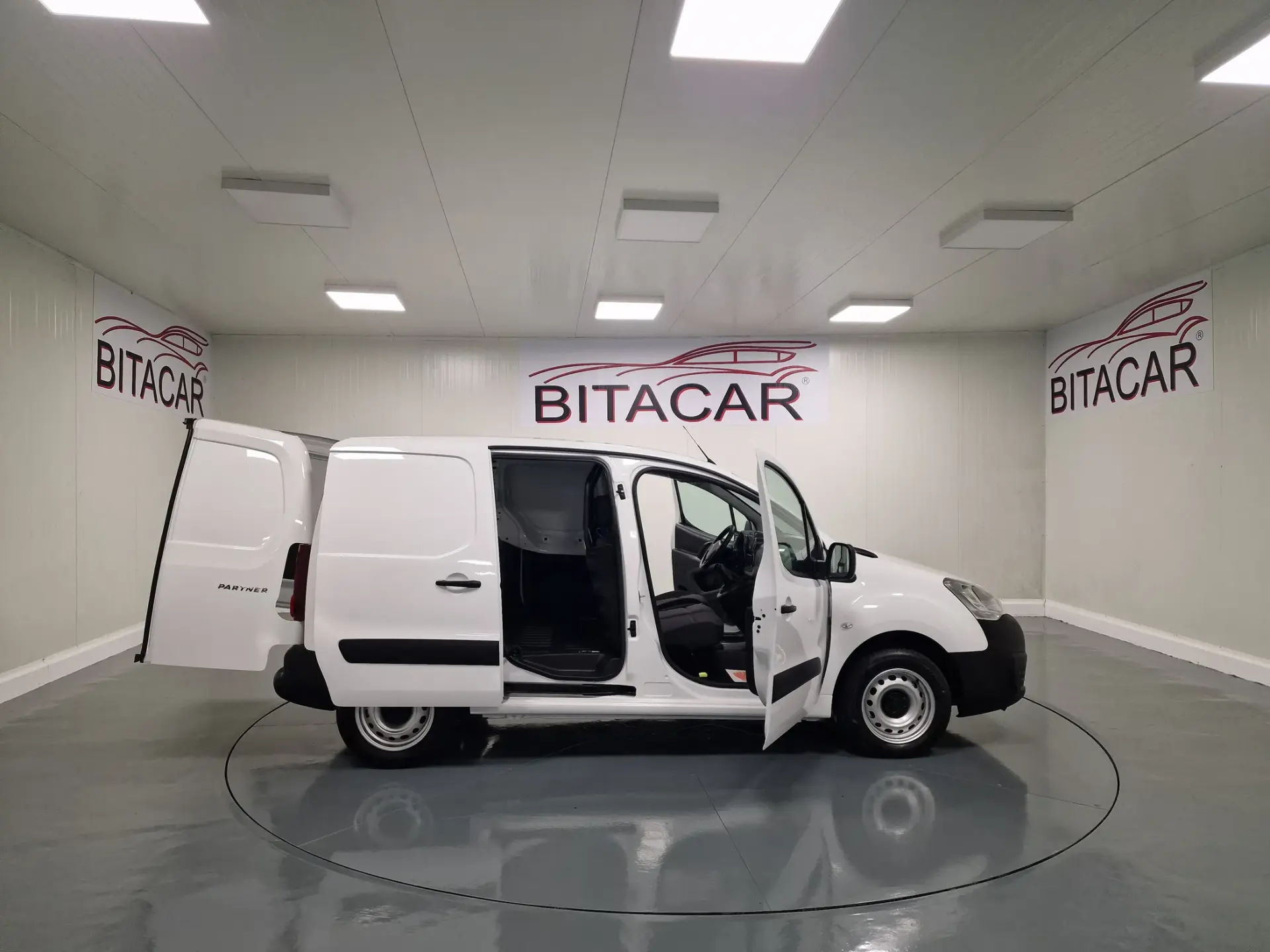 Peugeot Partner 1.6 BlueHDi L1 100CV SE Office 39