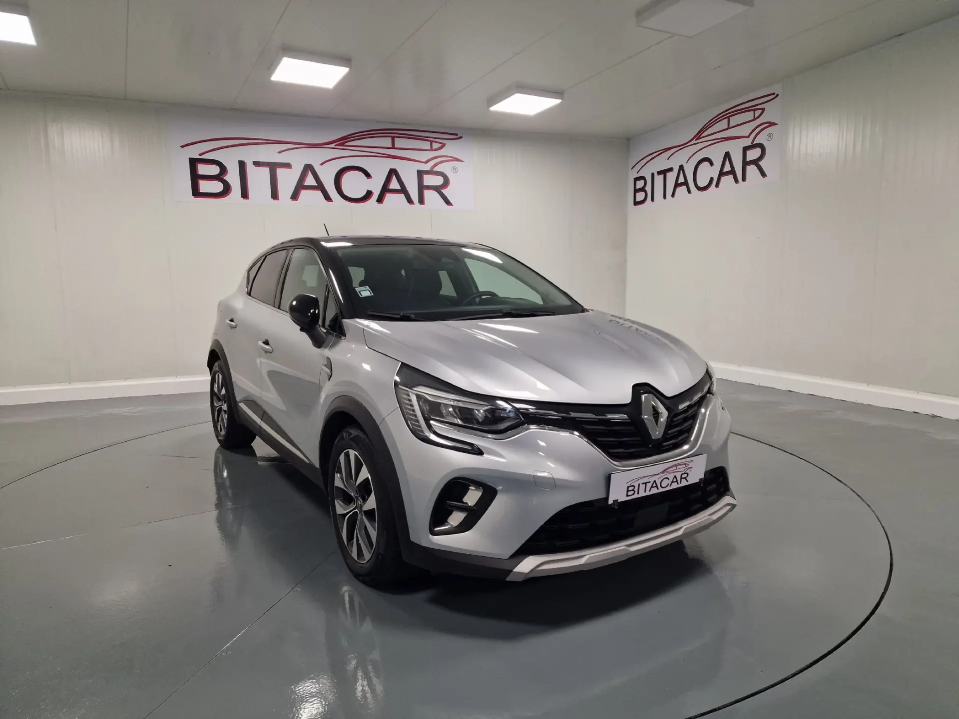 Renault Captur 1.5 dCi Exclusive 1
