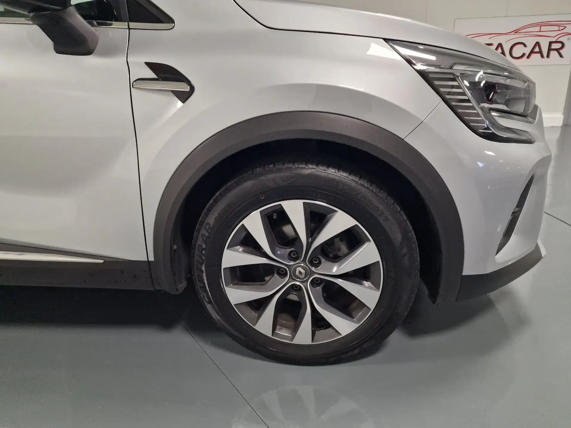 Renault Captur 1.5 dCi Exclusive 3