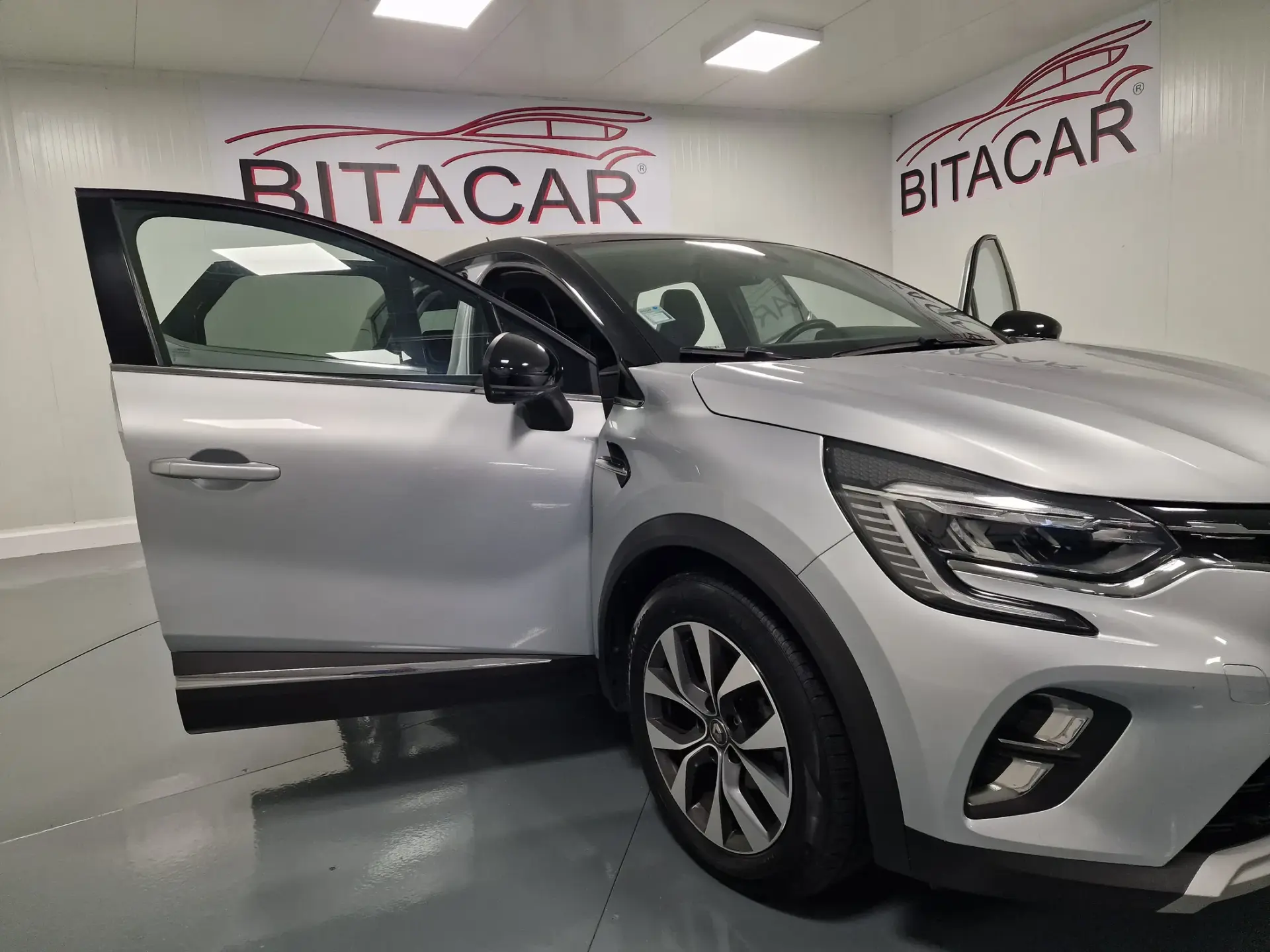 Renault Captur 1.5 dCi Exclusive 21