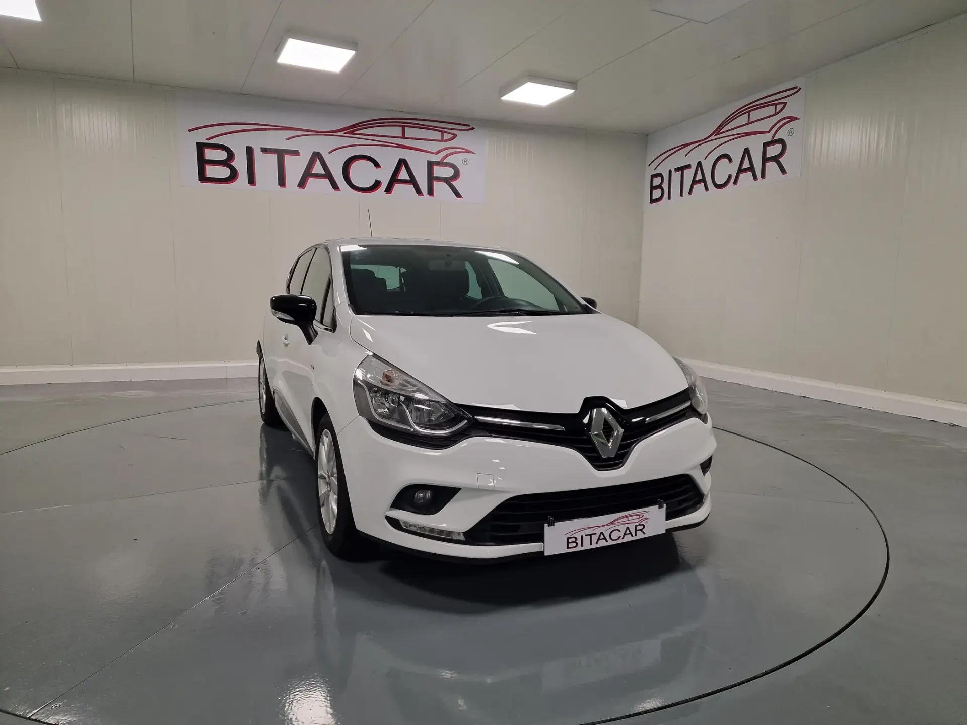 Renault Clio 1.5 dCi Limited 1