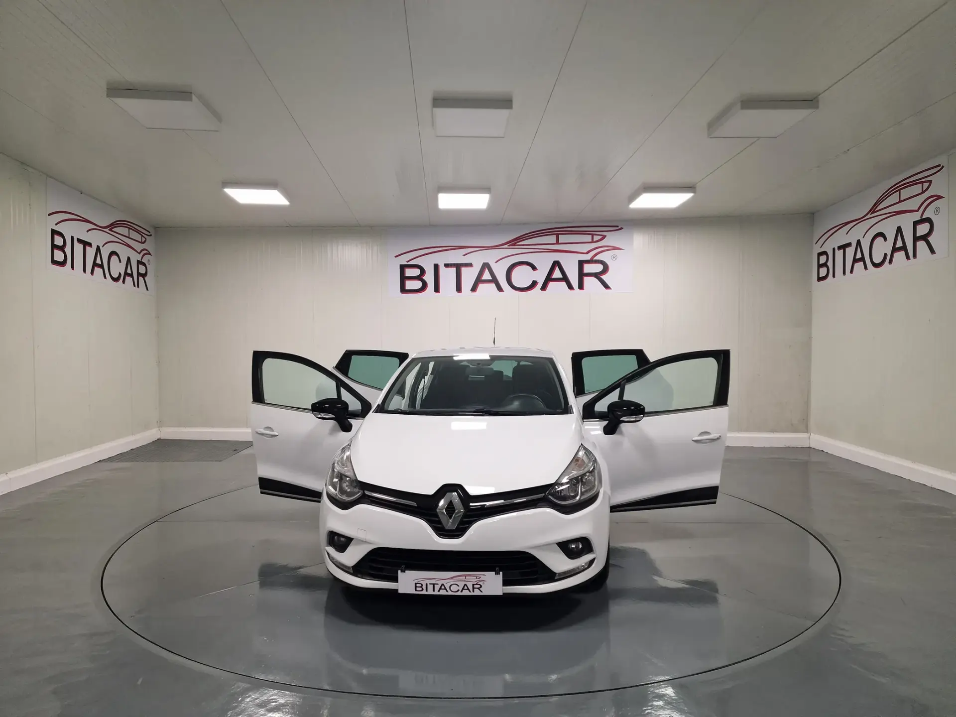 Renault Clio 1.5 dCi Limited 15