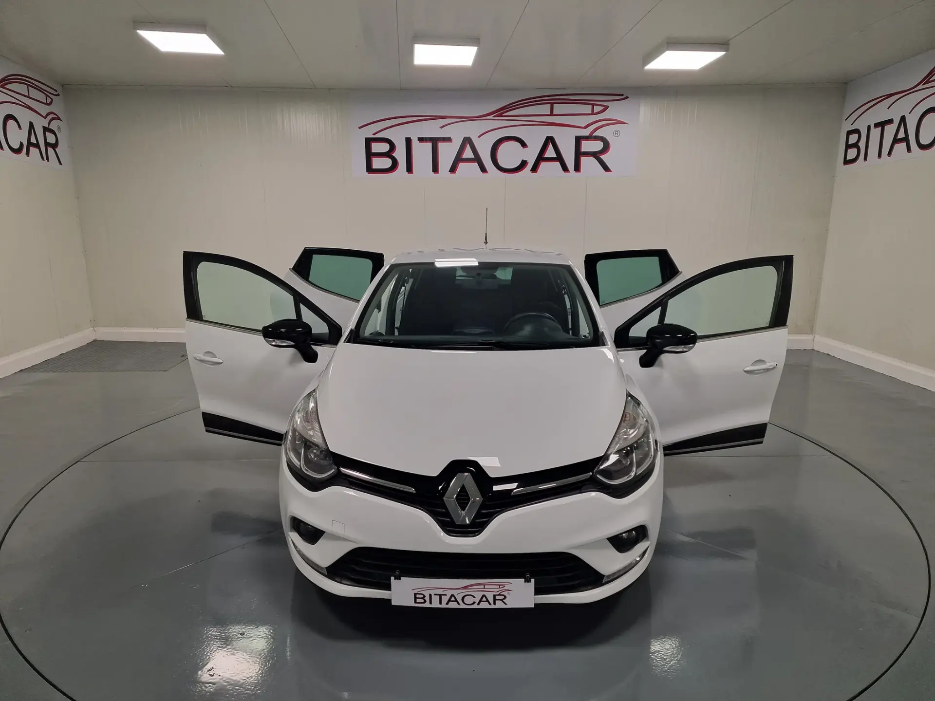 Renault Clio 1.5 dCi Limited 16