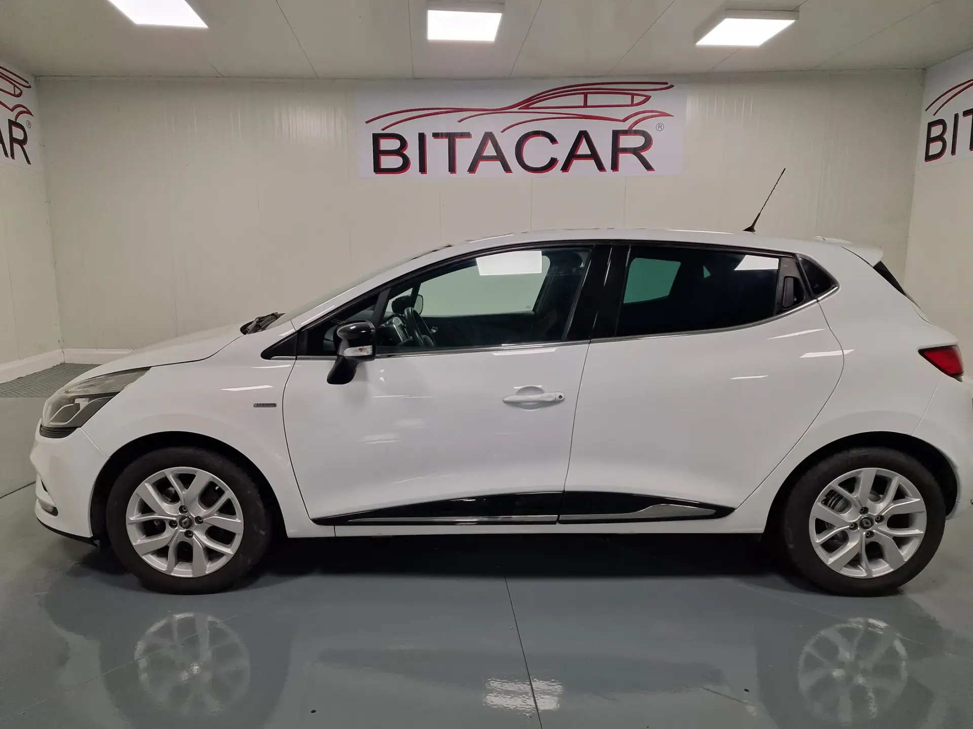 Renault Clio 1.5 dCi Limited 21