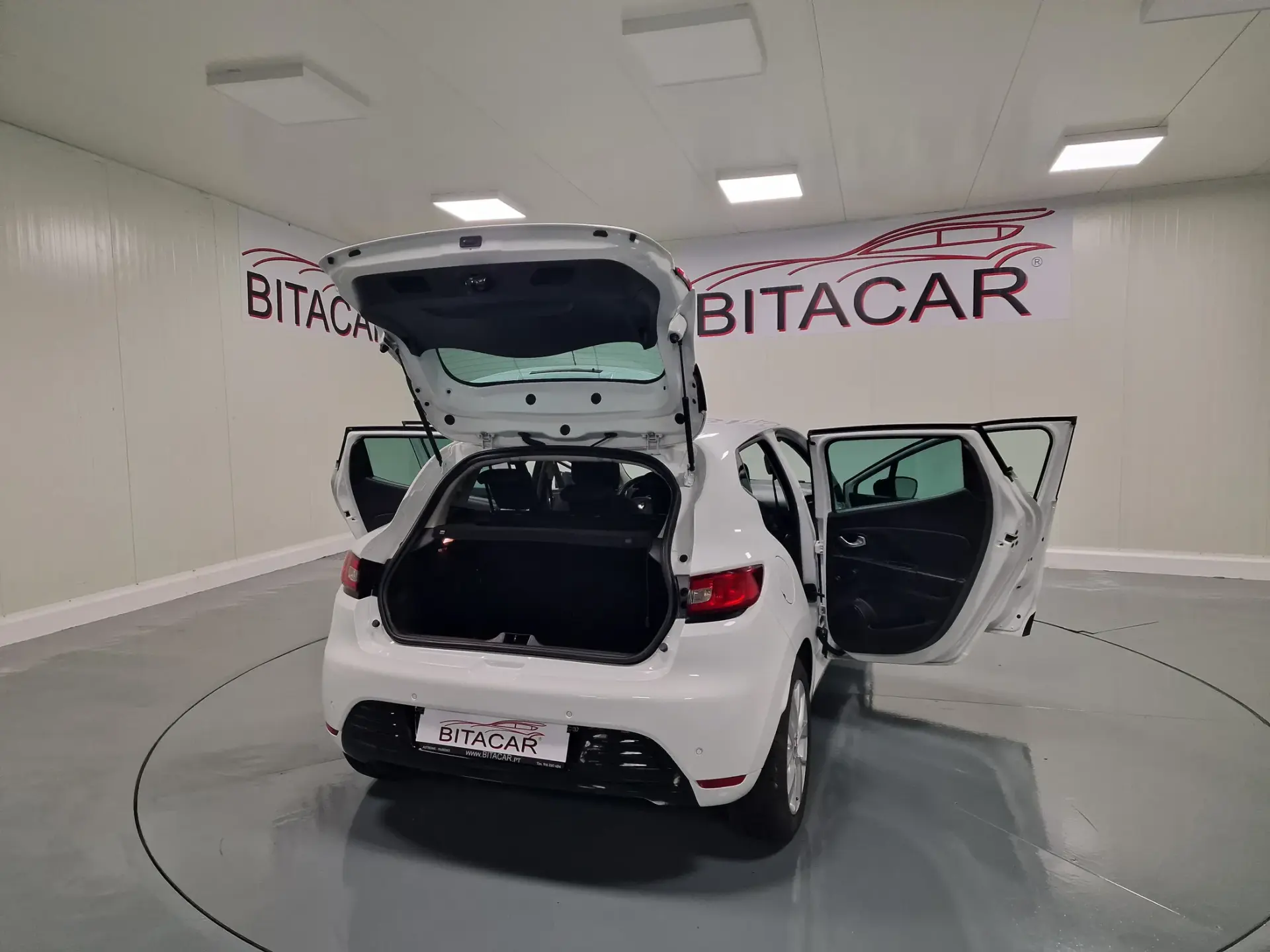 Renault Clio 1.5 dCi Limited 32
