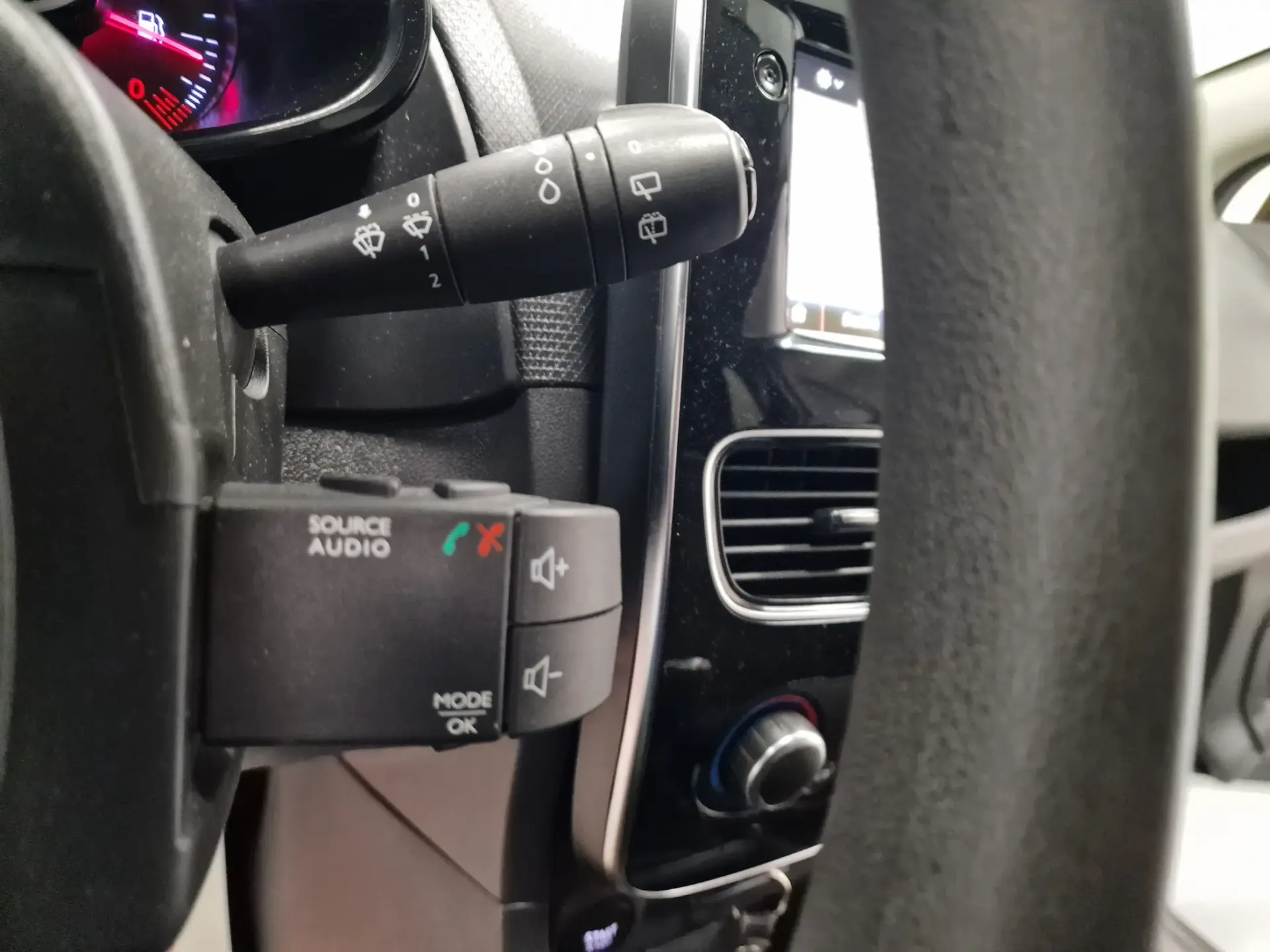 Renault Clio SOCIETE 1.5 DCI ZEN GPS IVA DEDUTIVEL 46