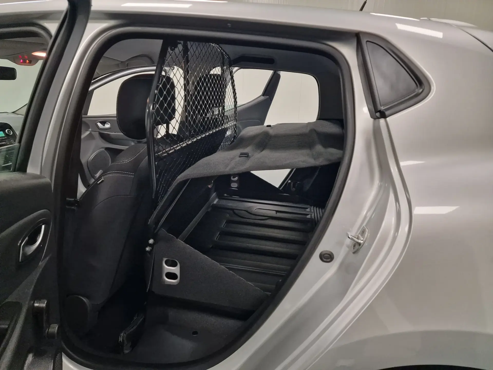Renault Clio 1.5 dCi Zen IVA DEDUTIVEL 47
