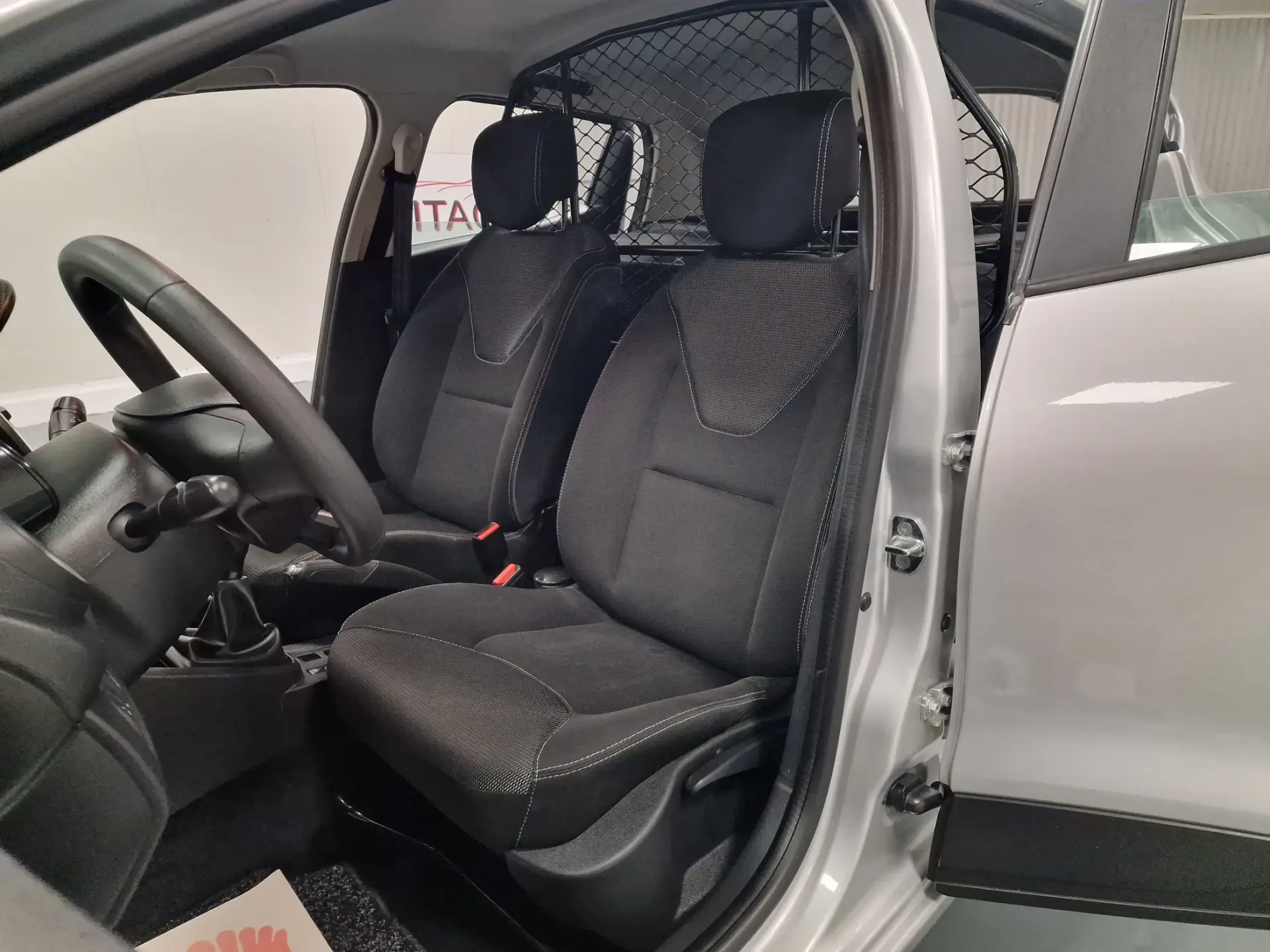 Renault Clio 1.5 dCi Zen IVA DEDUTIVEL 59