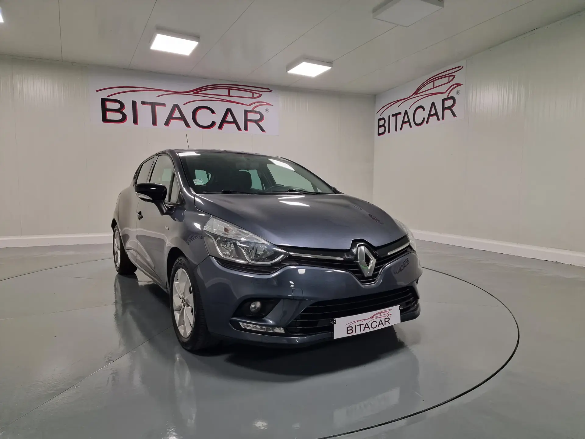 Renault Clio 1.5 dCi Limited Edition 1
